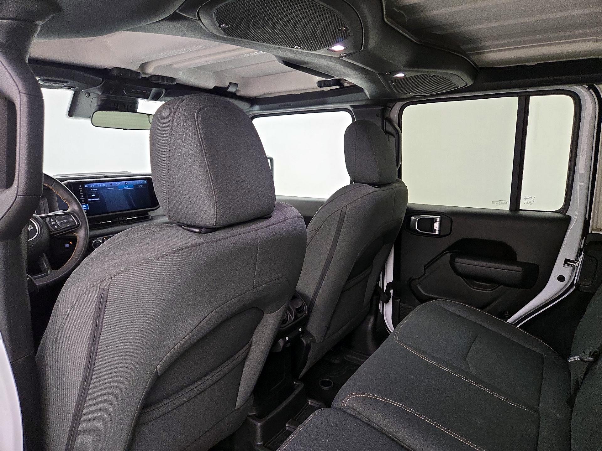 Thumbnail: 2024 Jeep Wrangler - 19