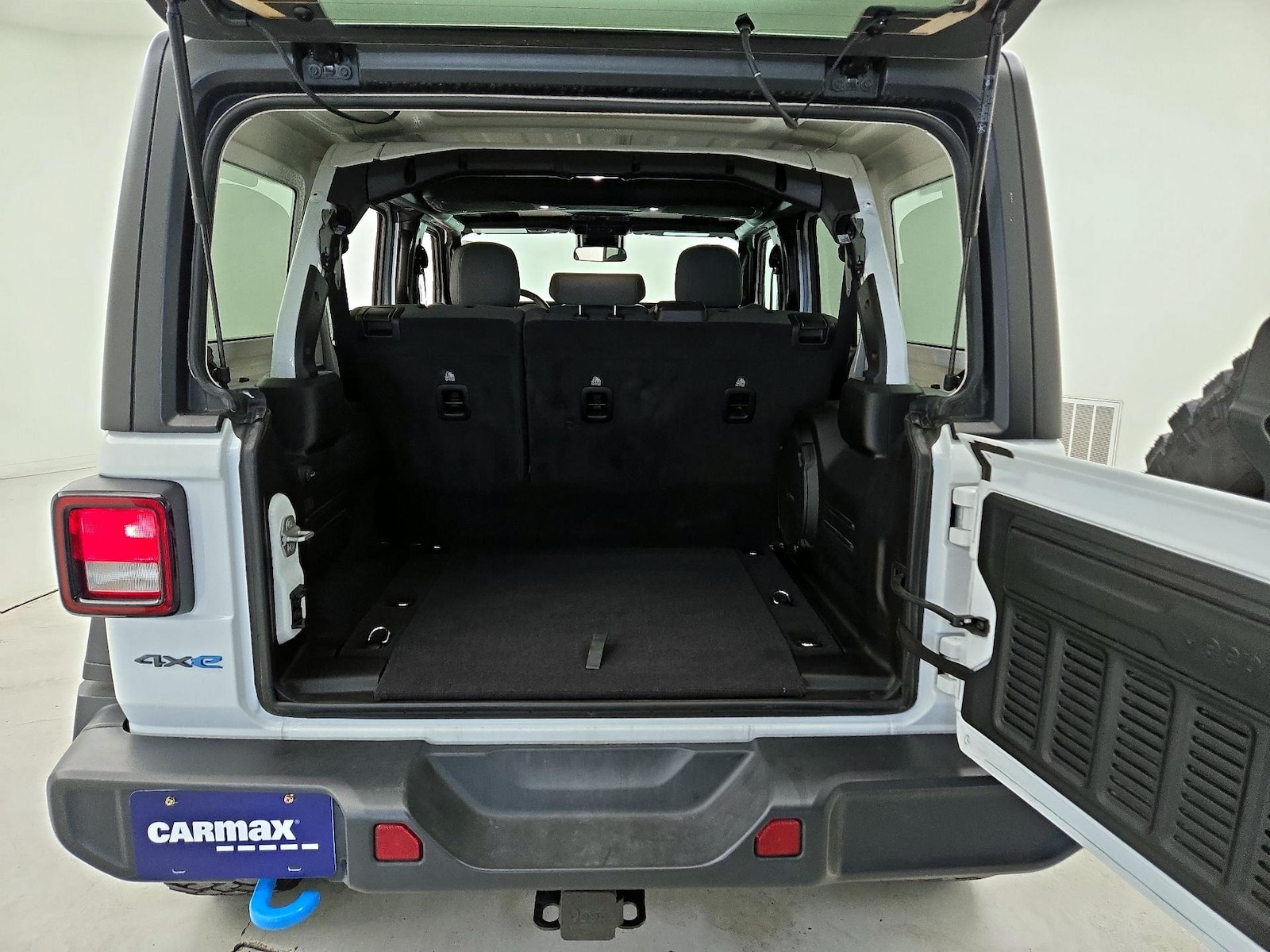 2024 Jeep Wrangler 4xe Willys 4XE - Photo 21