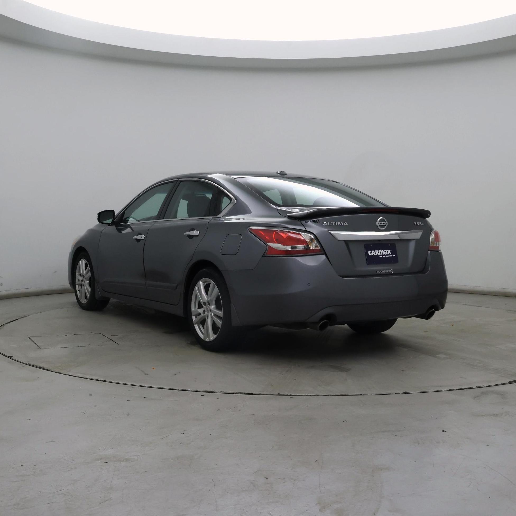 Thumbnail: 2015 Nissan Altima - 2