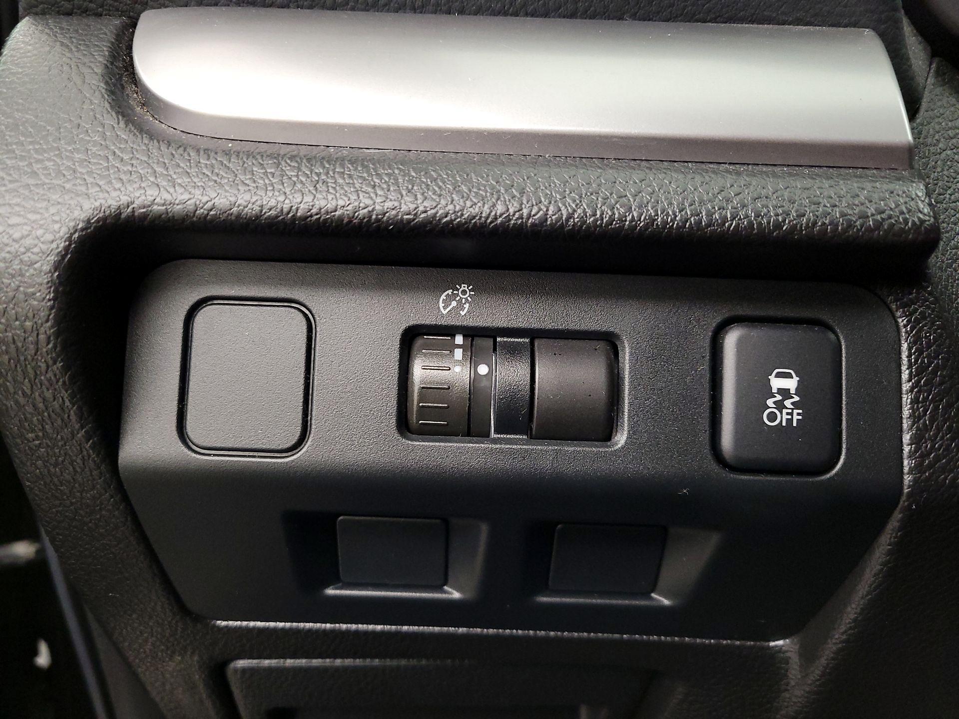 Thumbnail: 2014 Subaru Impreza - 13