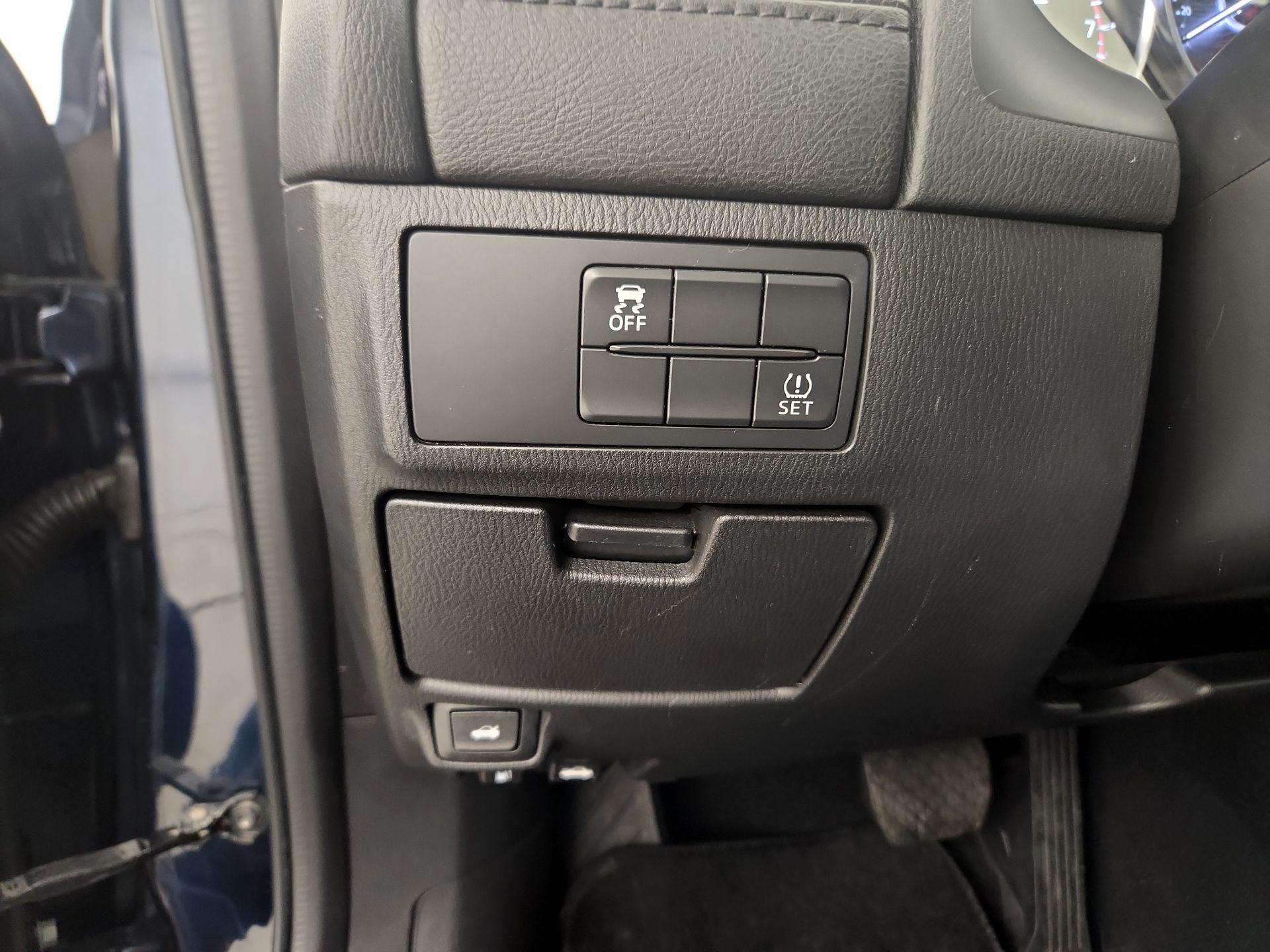 Thumbnail: 2017 Mazda Mazda6 - 13