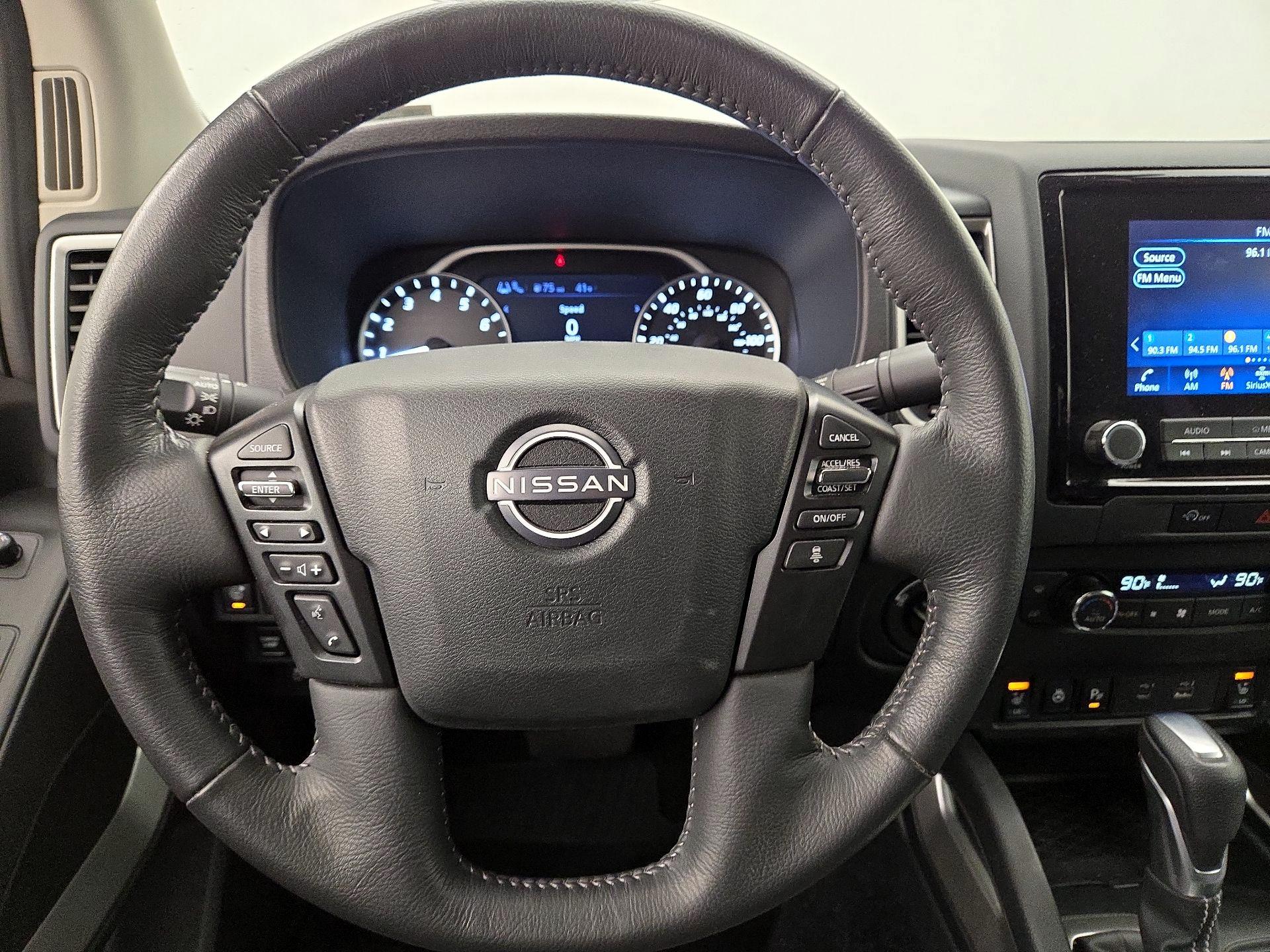 Thumbnail: 2024 Nissan Frontier - 10