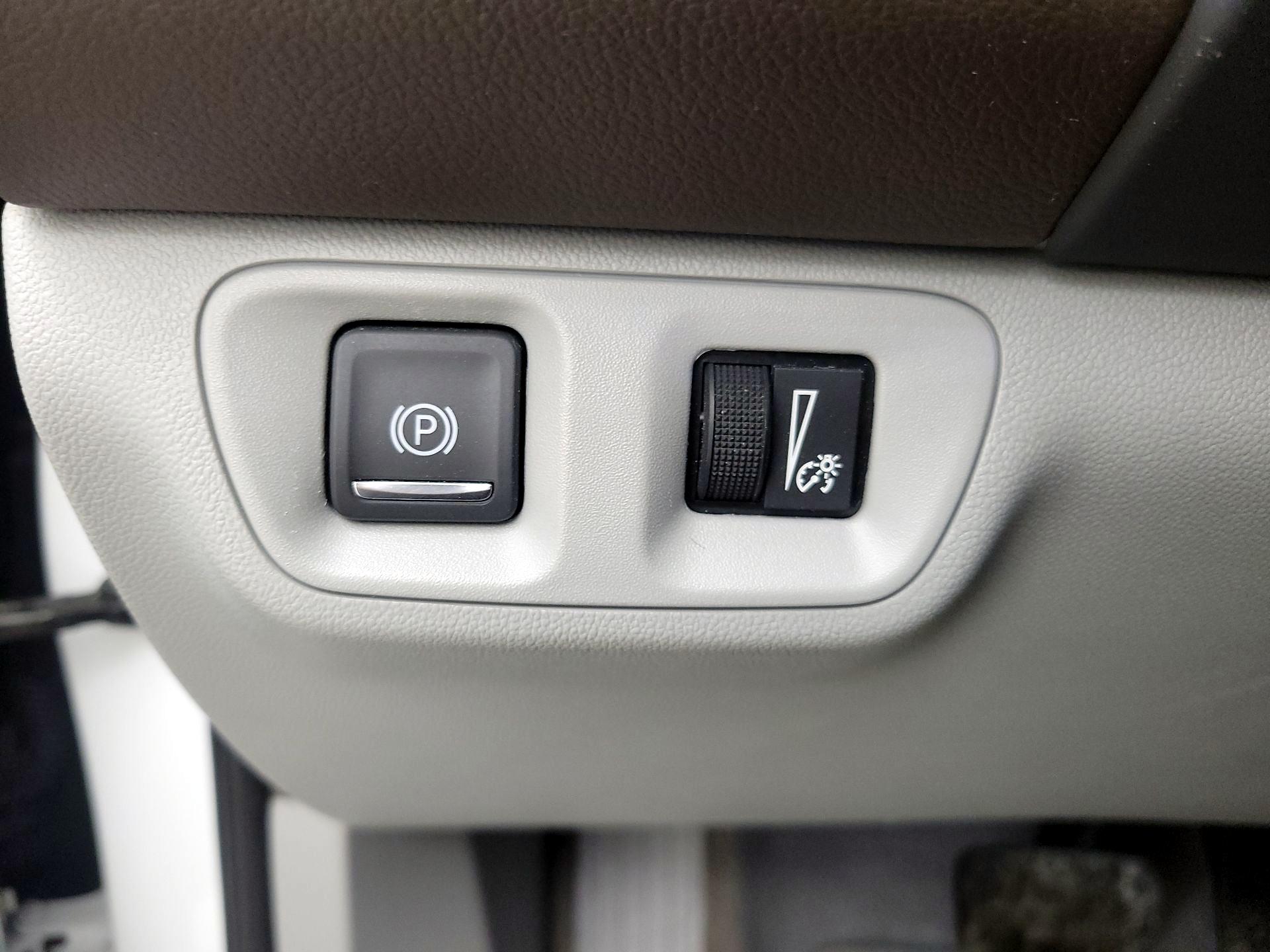 Thumbnail: 2021 GMC Acadia - 13