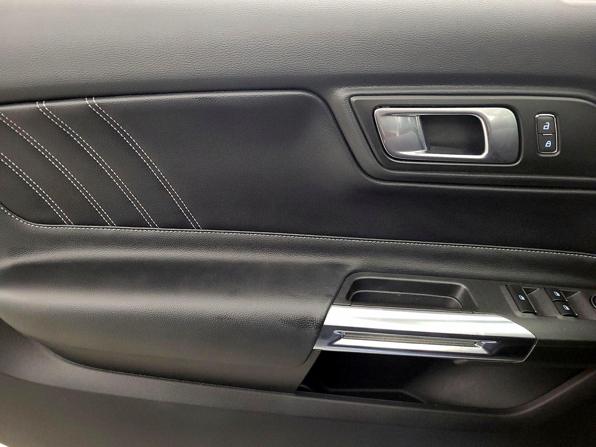 Thumbnail: 2020 Ford Mustang - 12