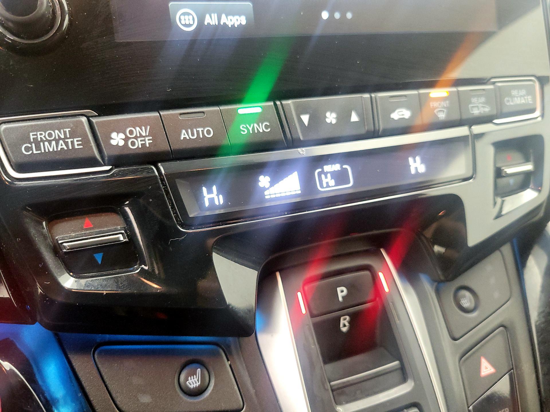 Thumbnail: 2023 Honda Odyssey - 16