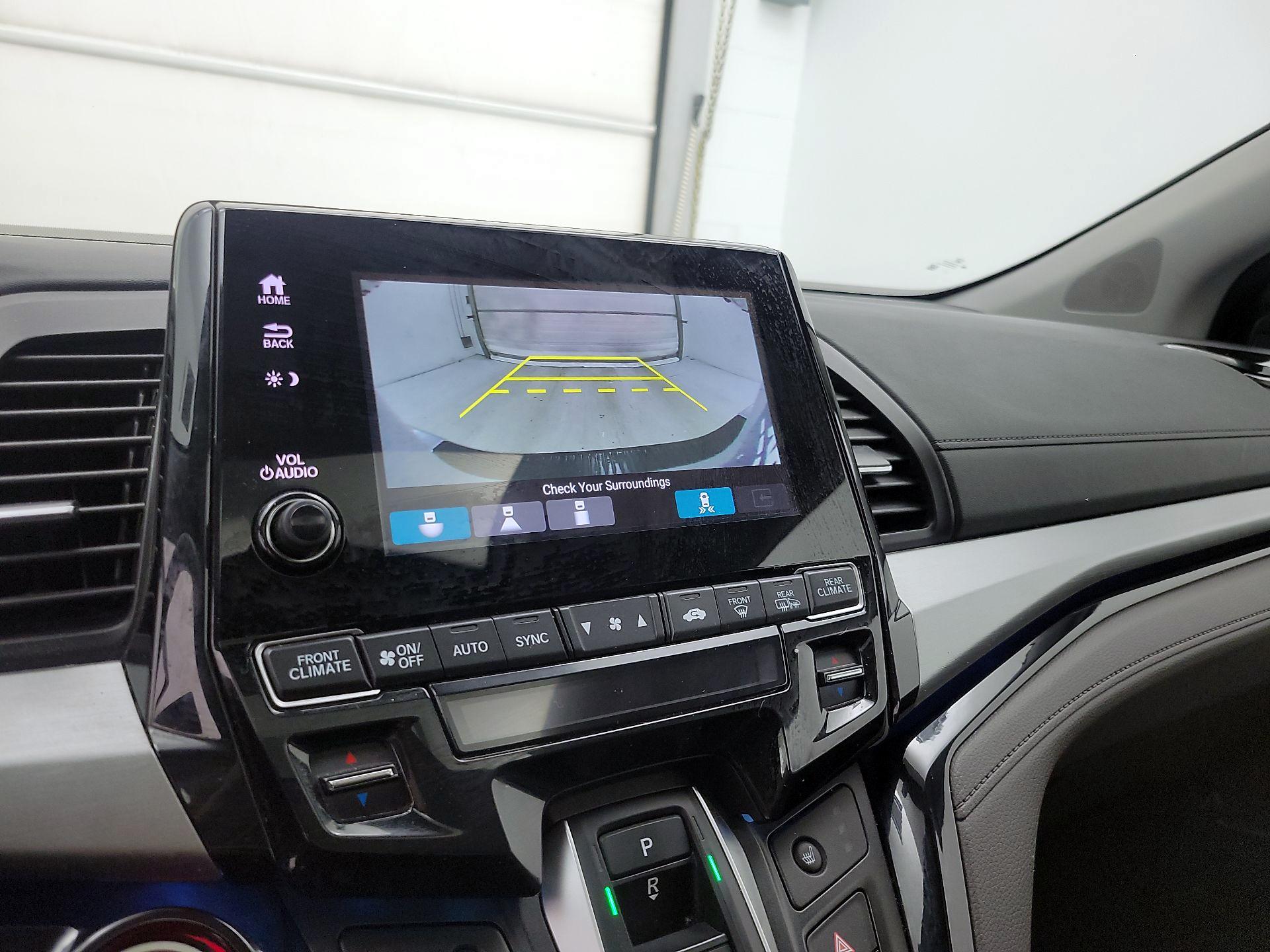 Thumbnail: 2023 Honda Odyssey - 14