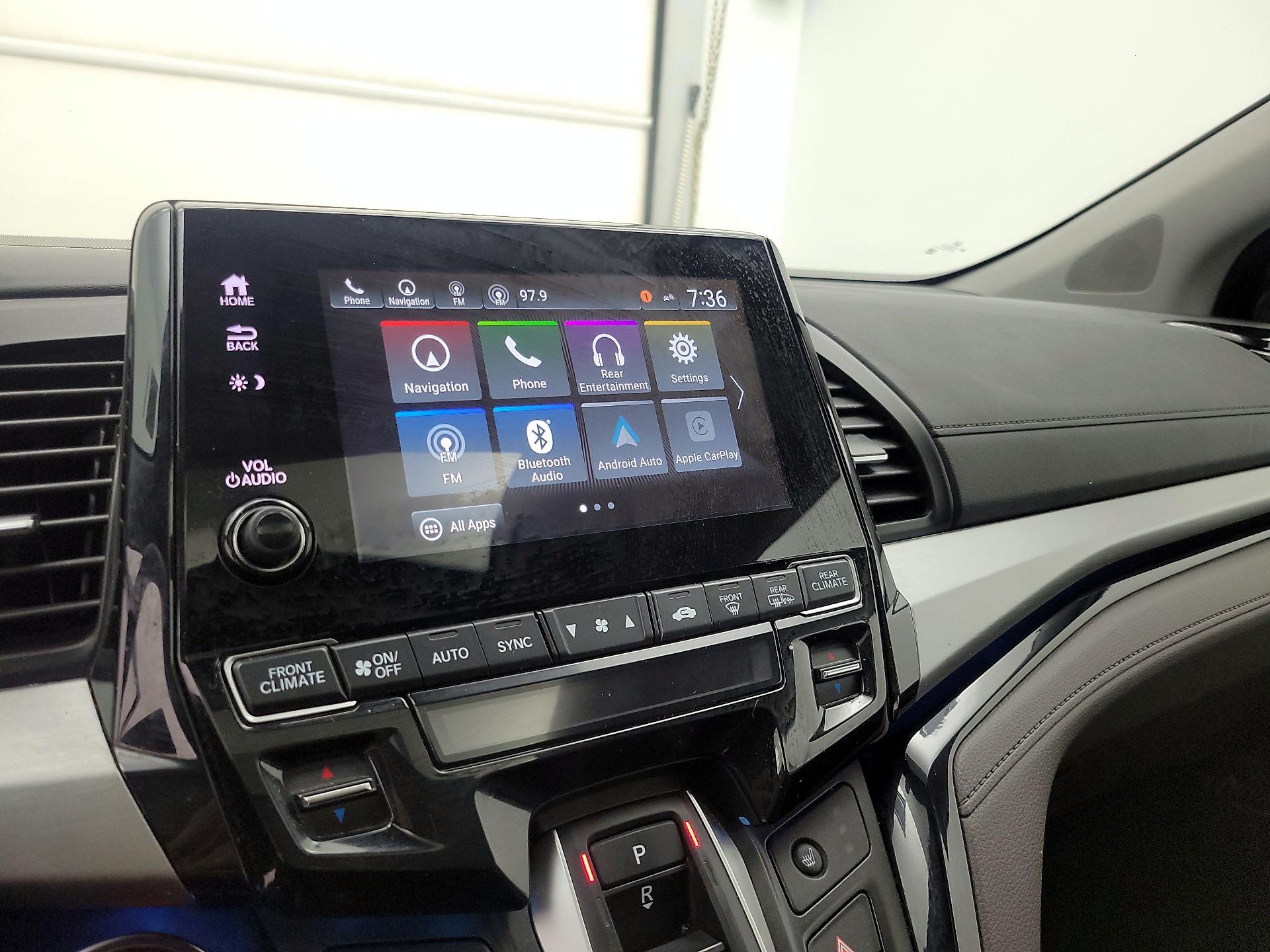 Thumbnail: 2023 Honda Odyssey - 15