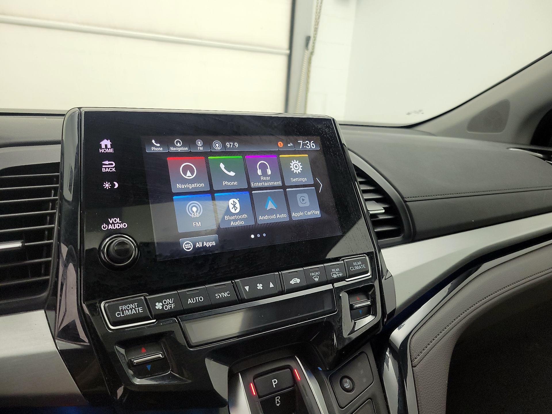 Thumbnail: 2023 Honda Odyssey - 16