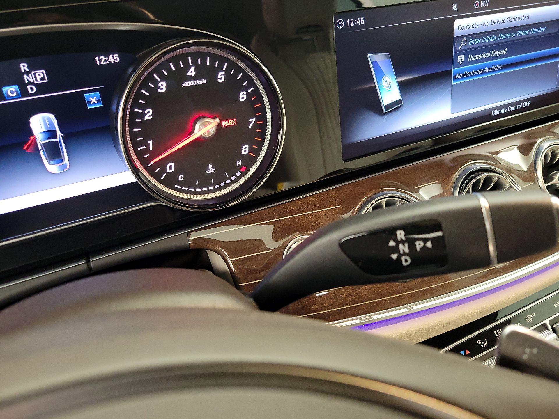 Thumbnail: 2018 Mercedes-Benz E-Class - 19