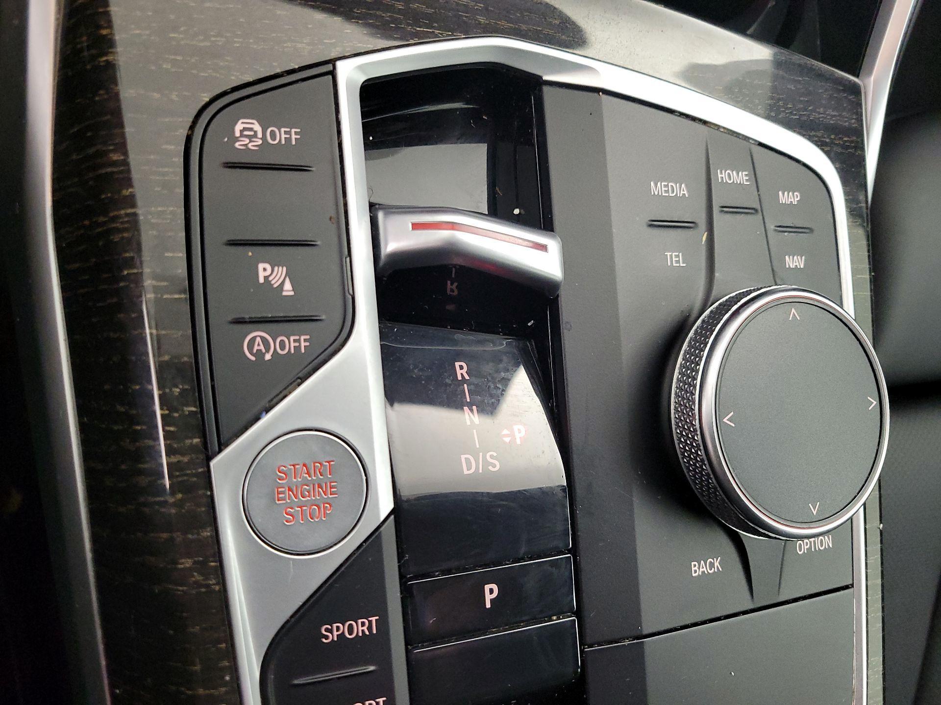 Thumbnail: 2023 BMW 3 Series - 18