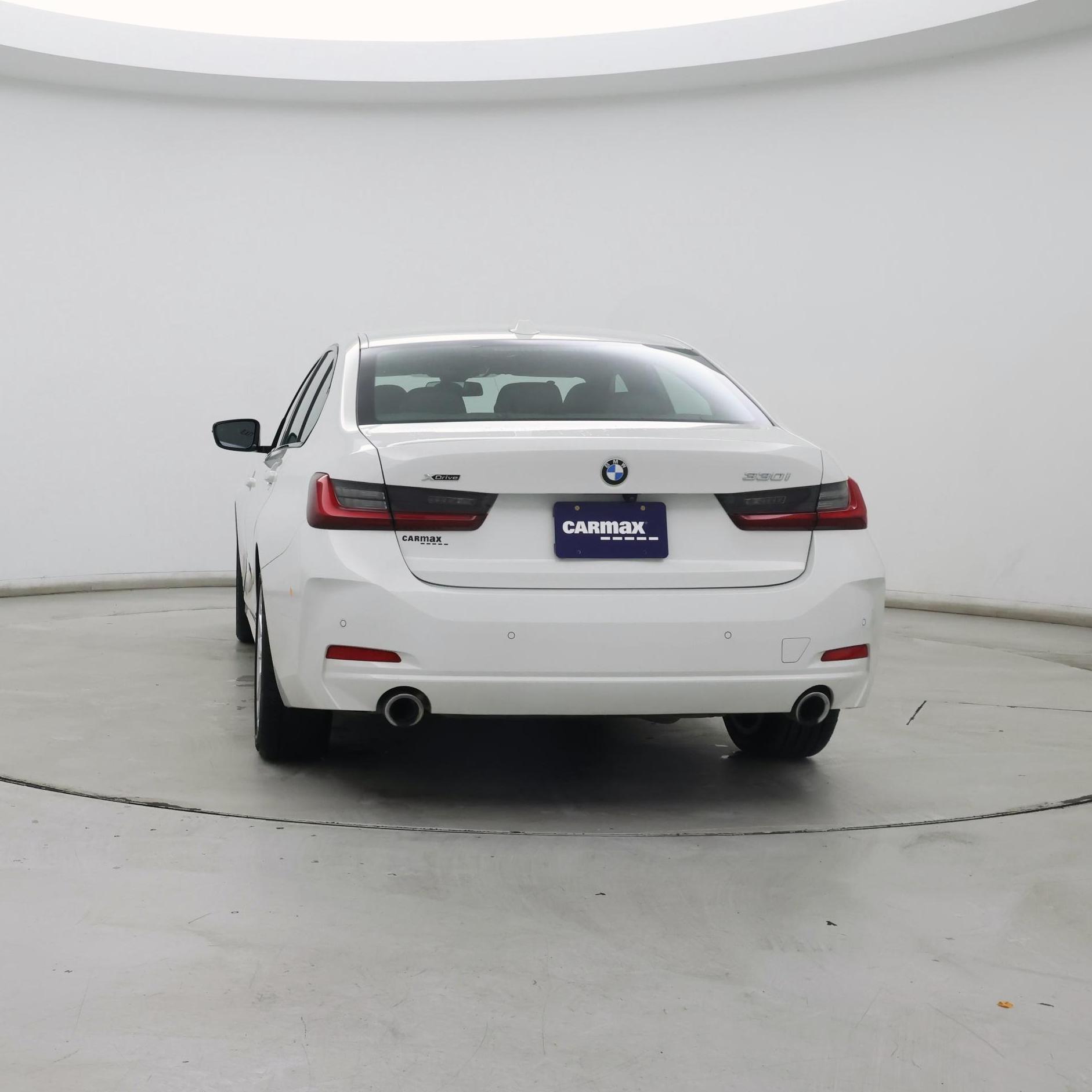 Thumbnail: 2023 BMW 3 Series - 6