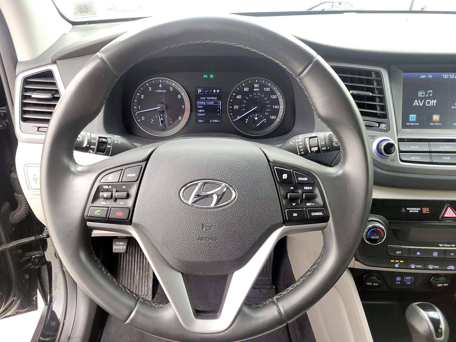 Thumbnail: 2018 Hyundai Tucson - 10