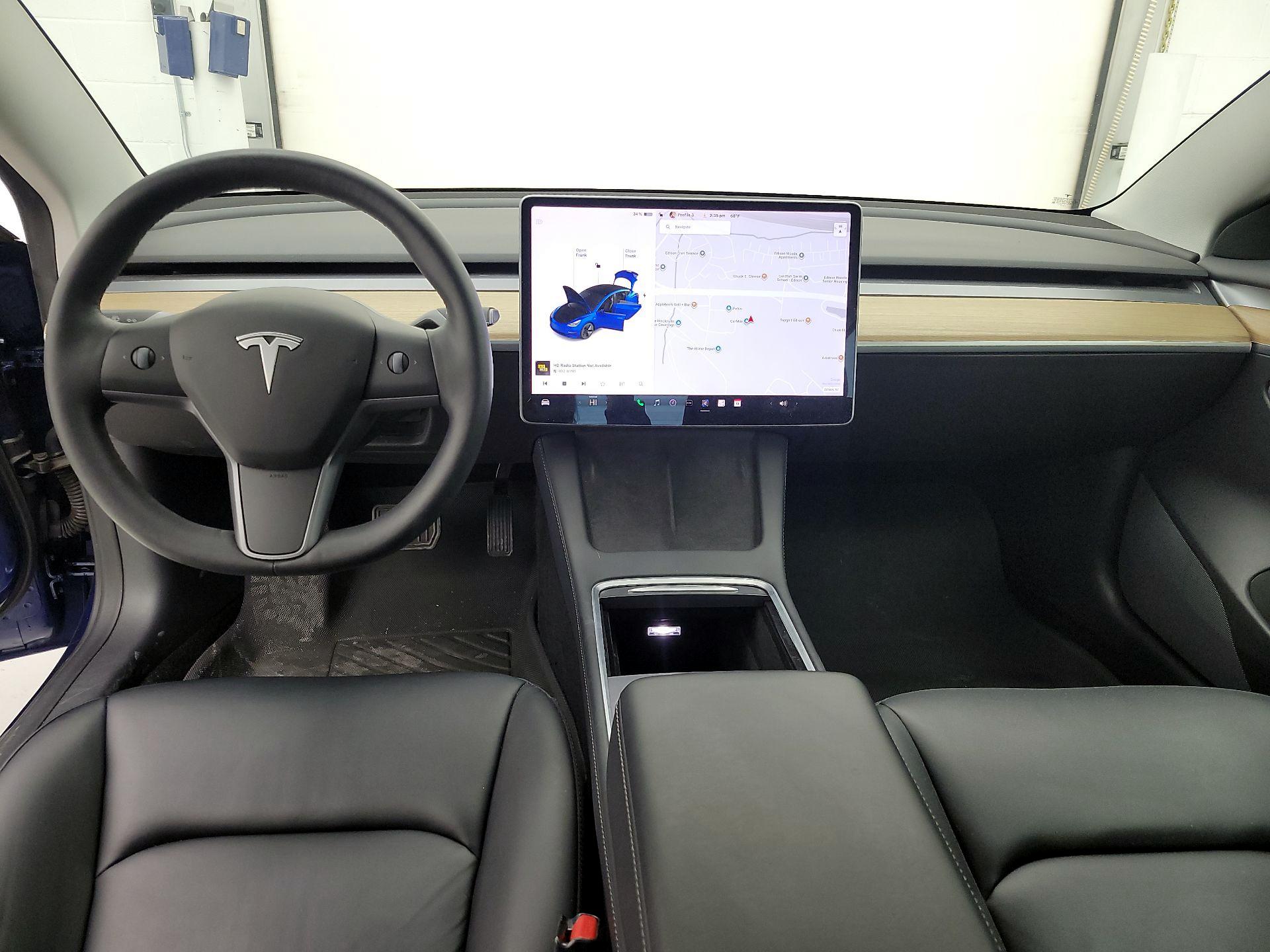 Thumbnail: 2022 Tesla Model 3 - 9