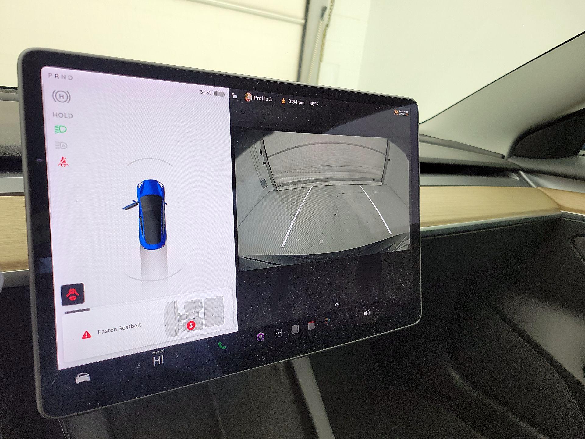 Thumbnail: 2022 Tesla Model 3 - 14