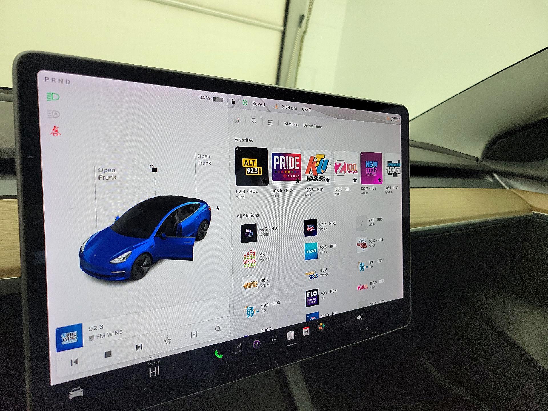 Thumbnail: 2022 Tesla Model 3 - 15