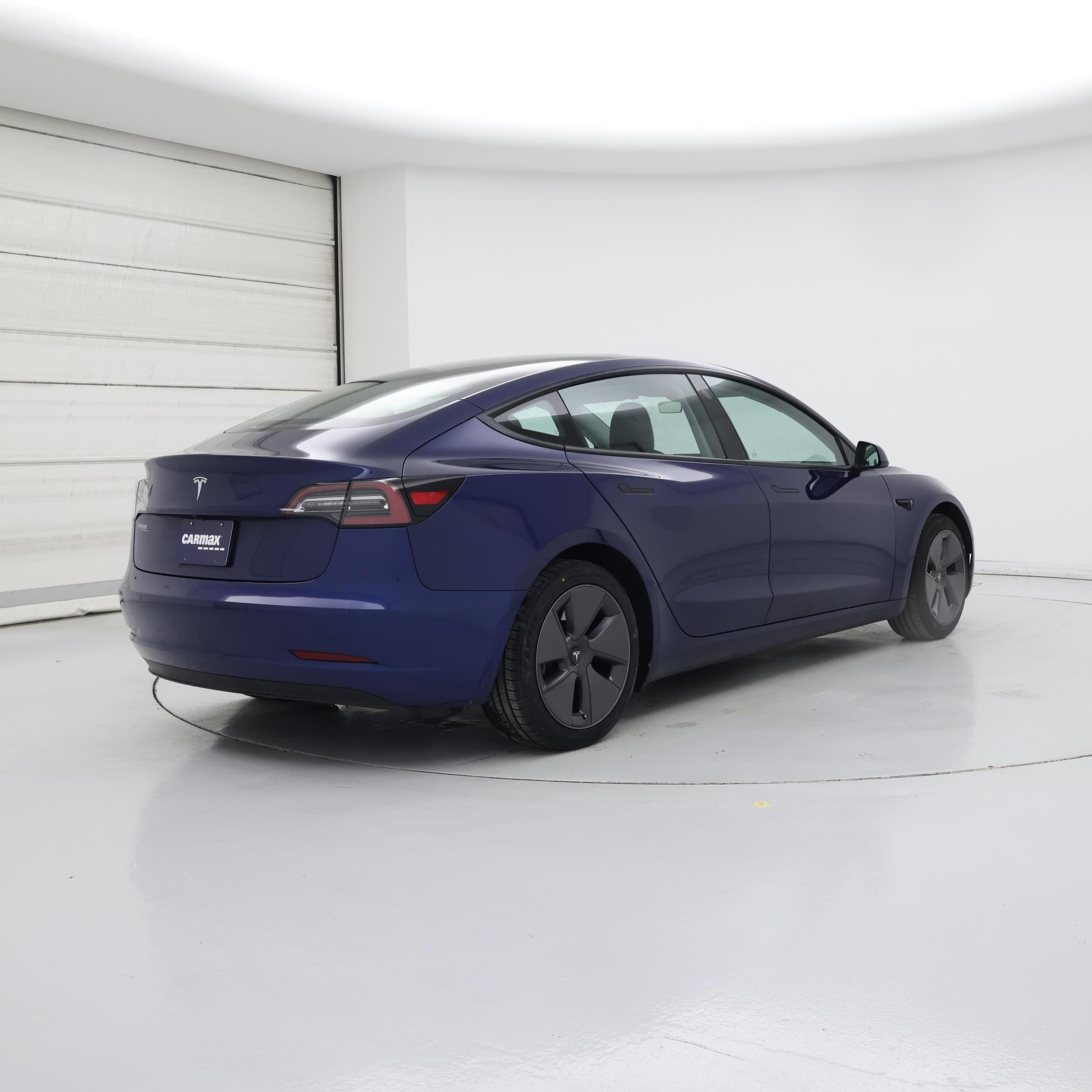 Thumbnail: 2022 Tesla Model 3 - 8