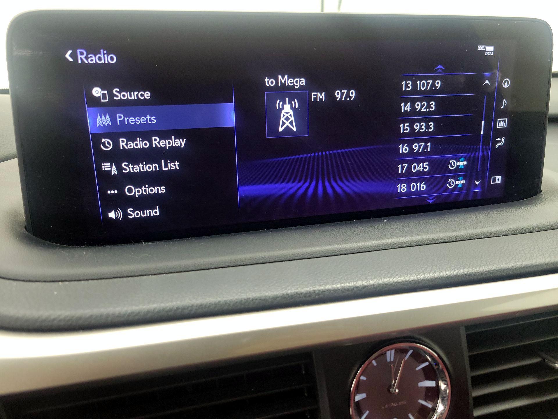 Thumbnail: 2022 Lexus RX - 15