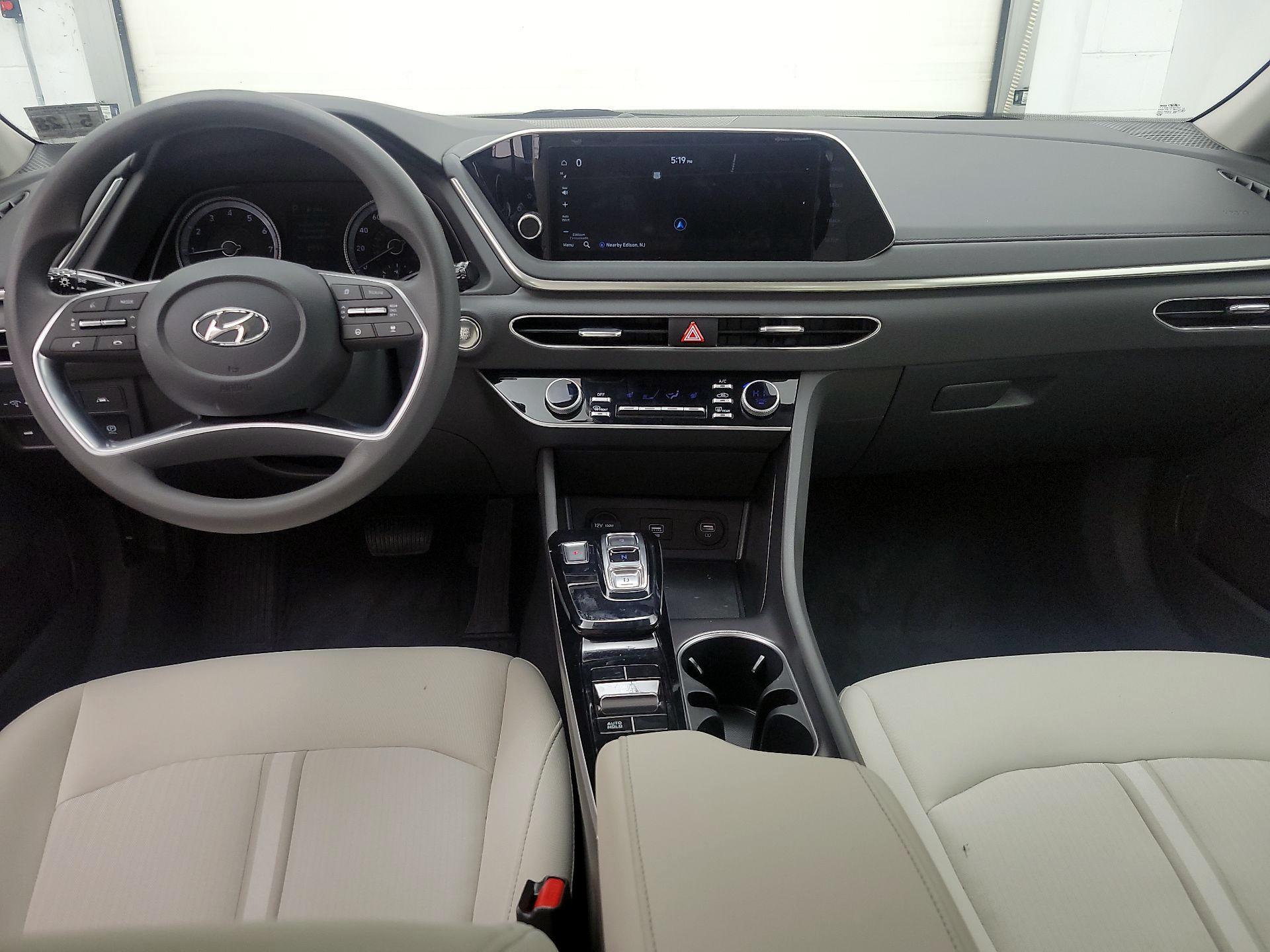 Thumbnail: 2023 Hyundai Sonata - 9