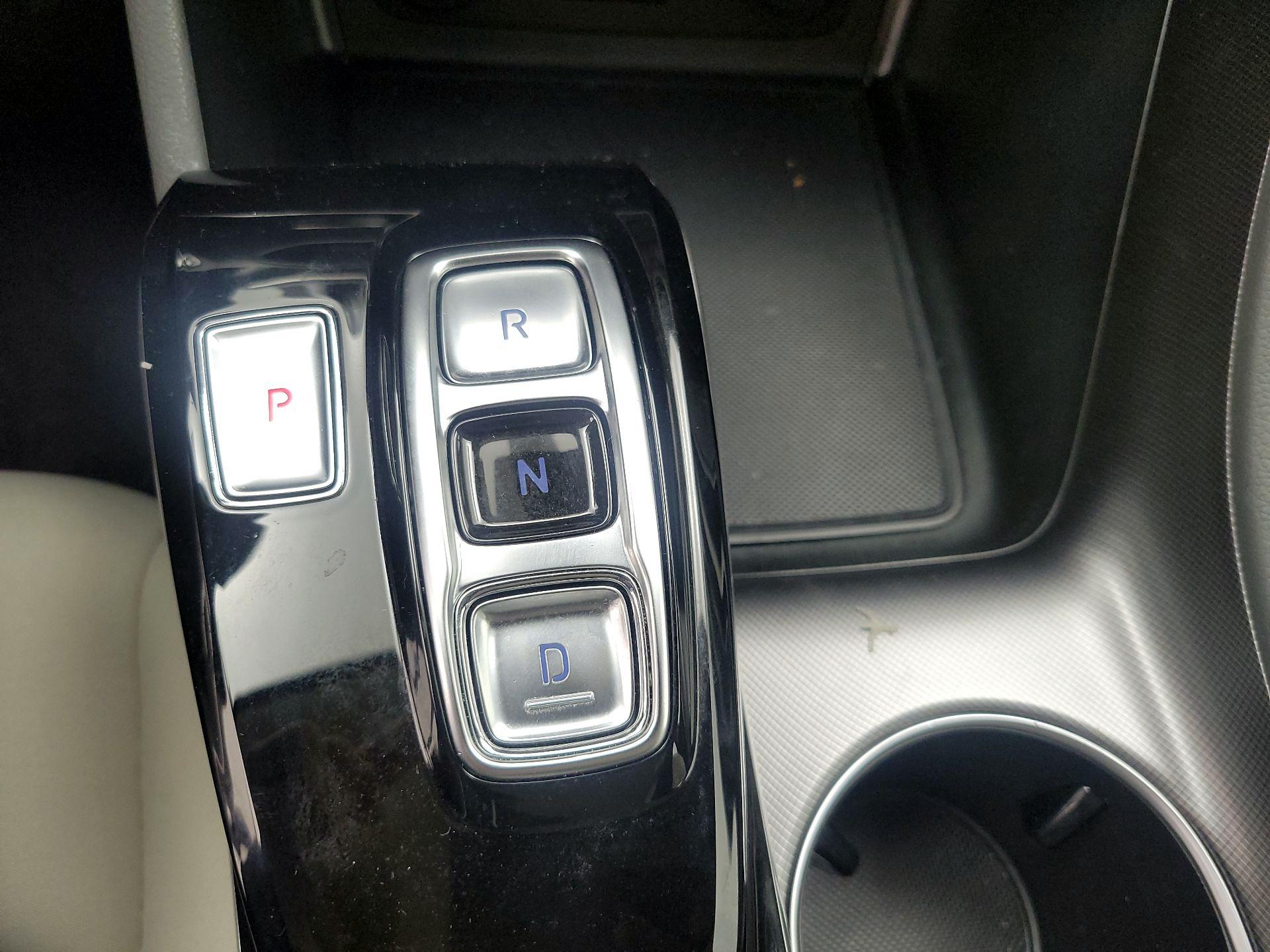 Thumbnail: 2023 Hyundai Sonata - 18