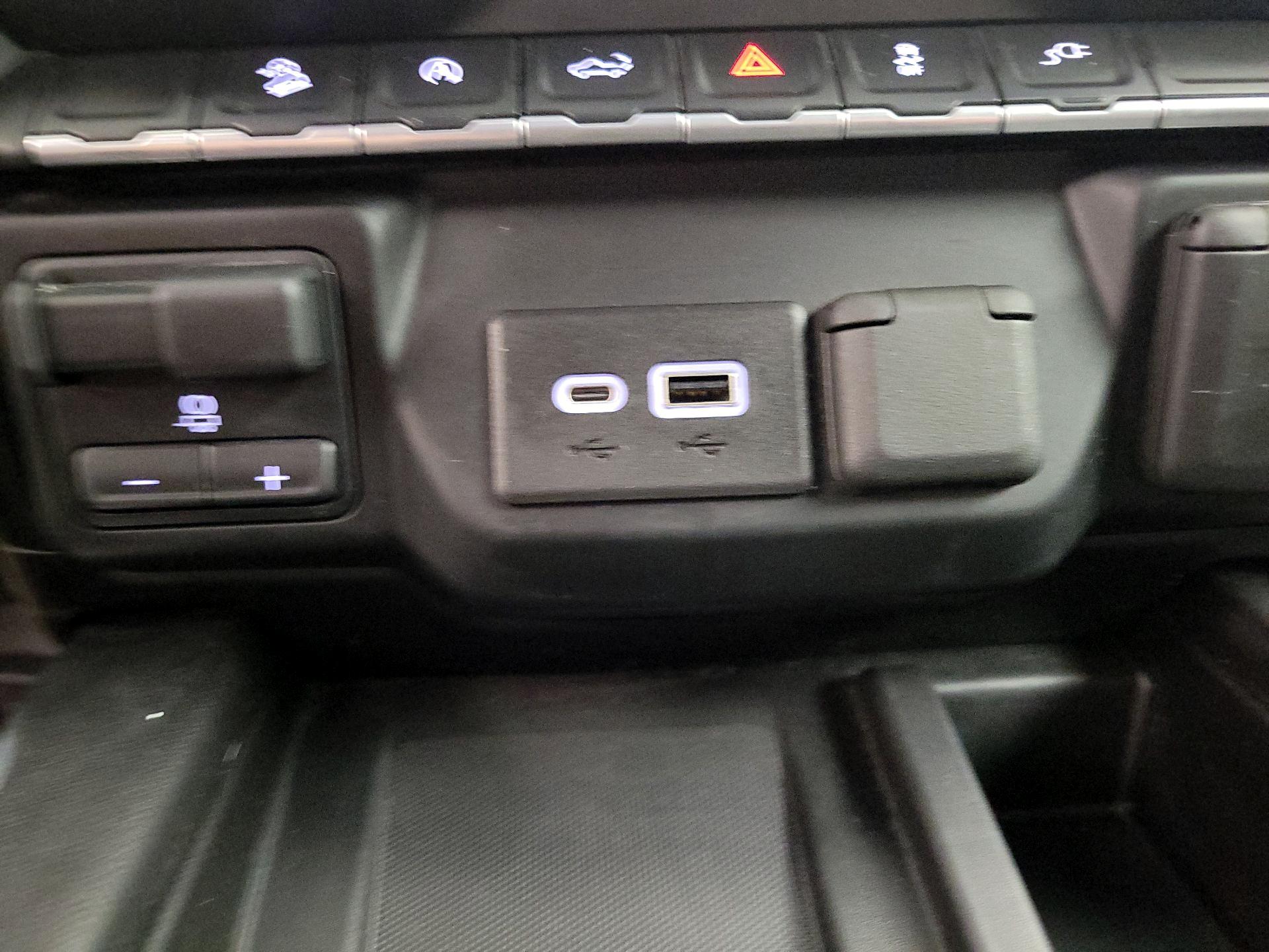 Thumbnail: 2021 GMC Sierra 1500 - 18