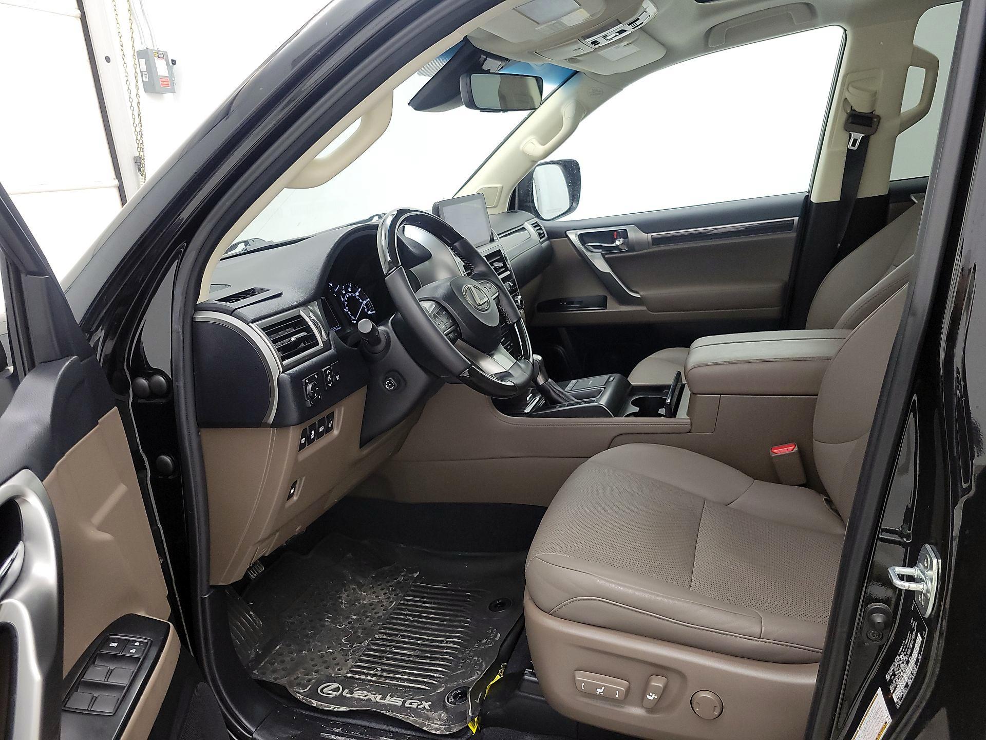 Thumbnail: 2023 Lexus GX - 11