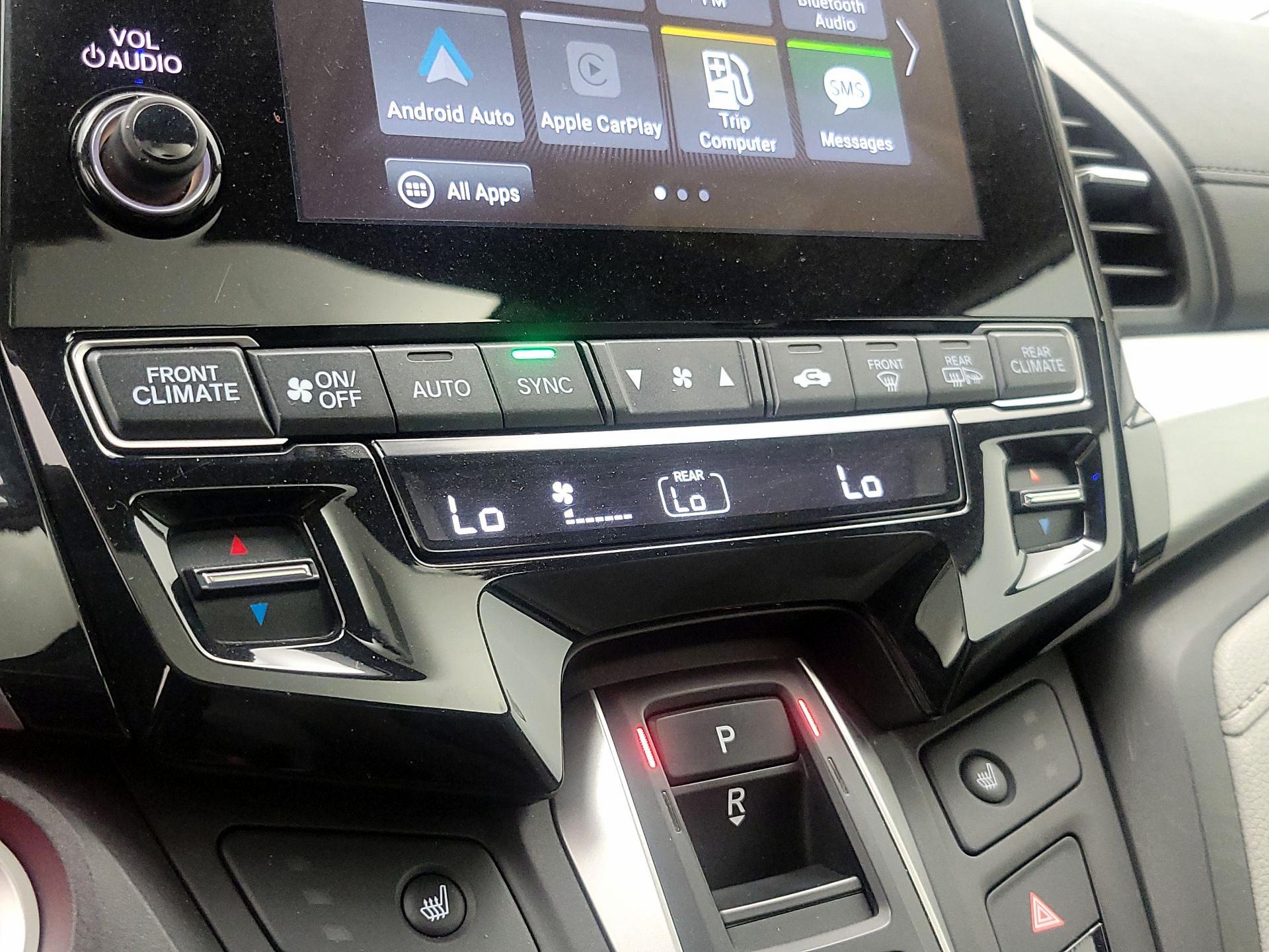 Thumbnail: 2023 Honda Odyssey - 16