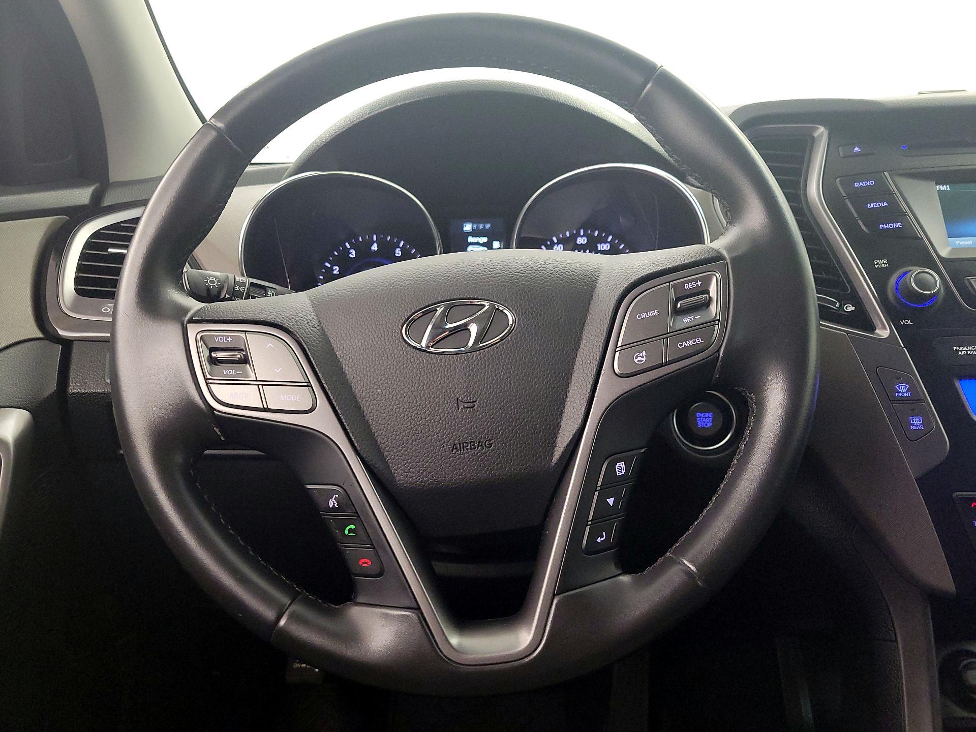 Thumbnail: 2014 Hyundai Santa Fe - 10