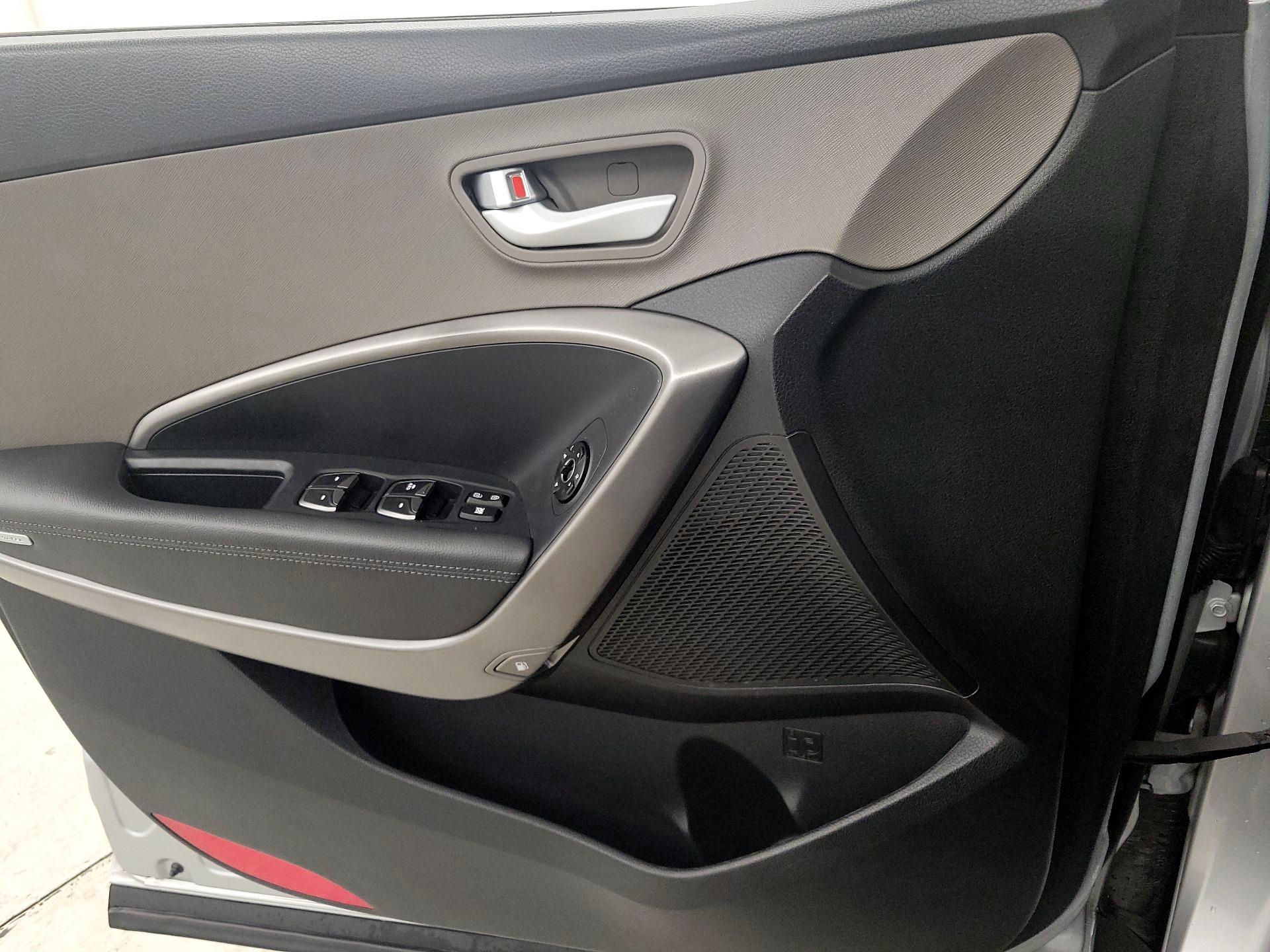 Thumbnail: 2014 Hyundai Santa Fe - 12