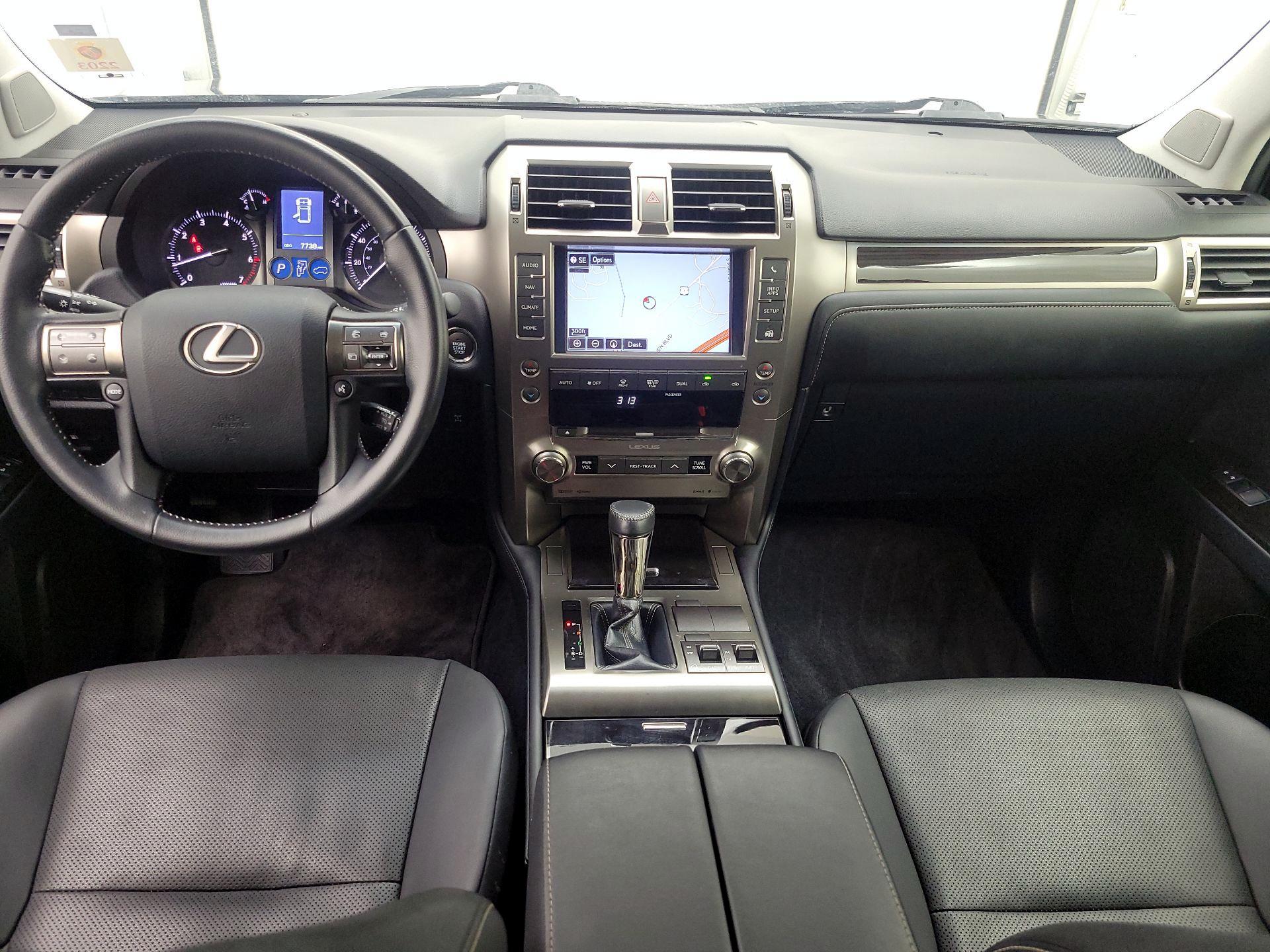 Thumbnail: 2015 Lexus GX - 9