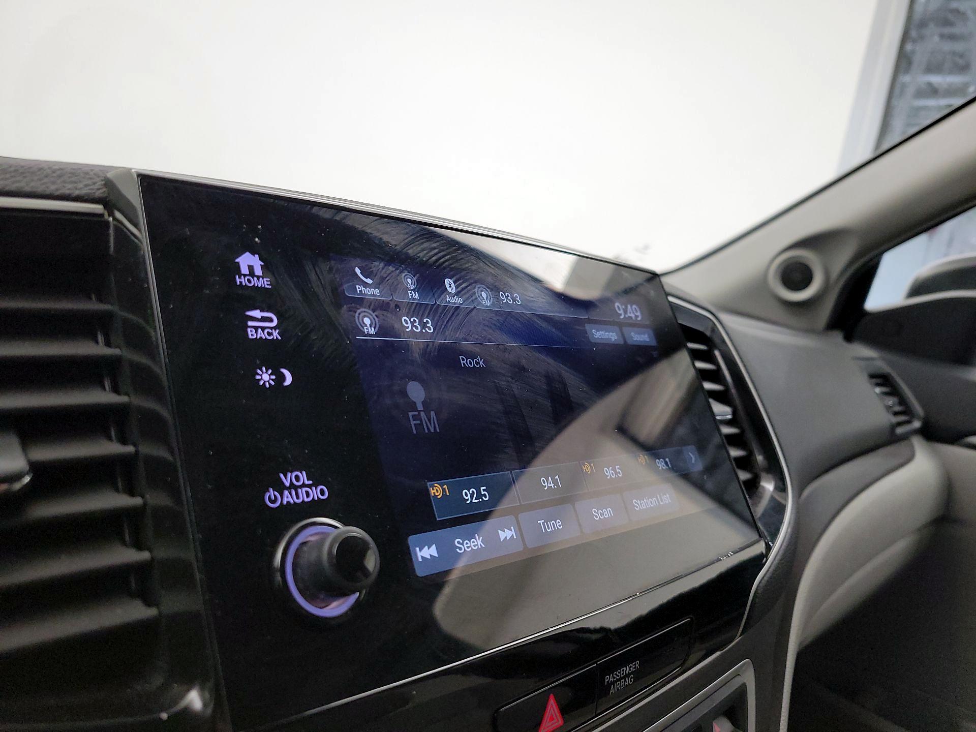 Thumbnail: 2021 Honda Pilot - 15