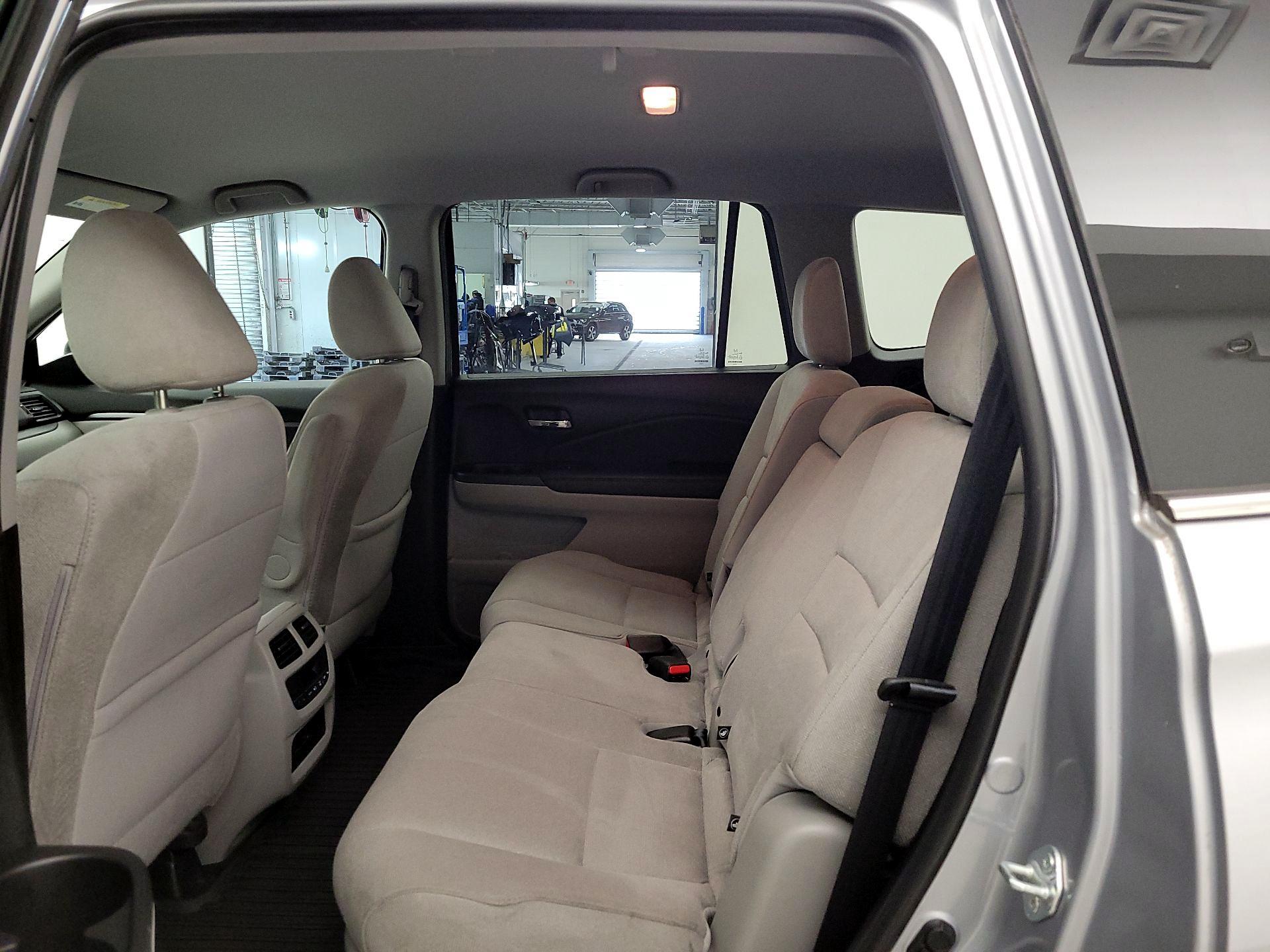 Thumbnail: 2021 Honda Pilot - 19