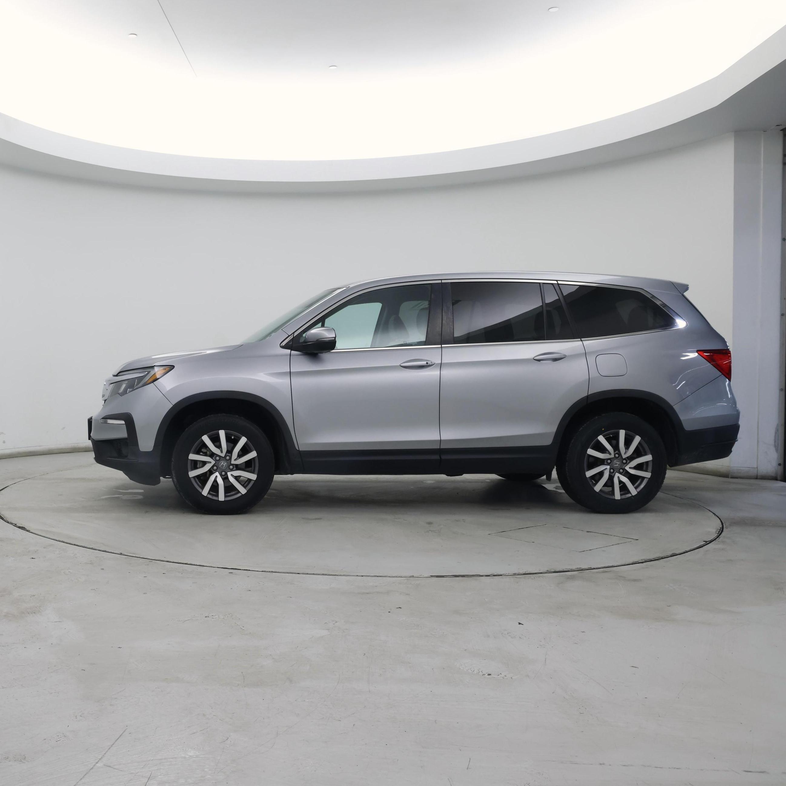 Thumbnail: 2021 Honda Pilot - 3