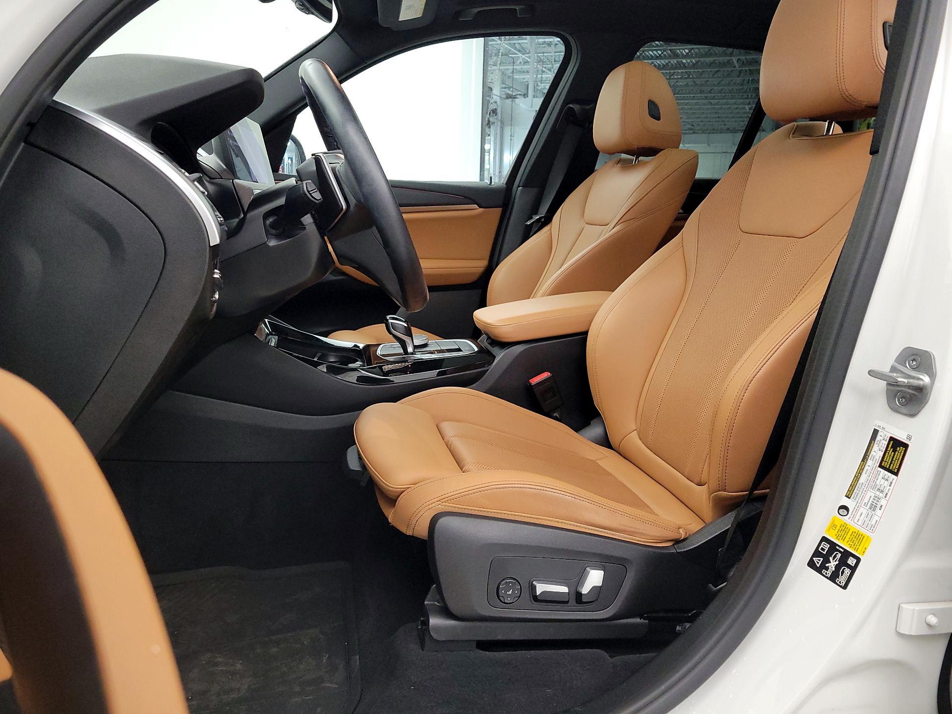 Thumbnail: 2022 BMW X3 - 11