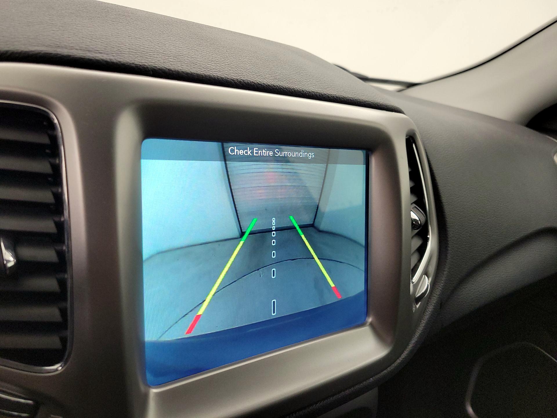 Thumbnail: 2017 Jeep Compass - 15