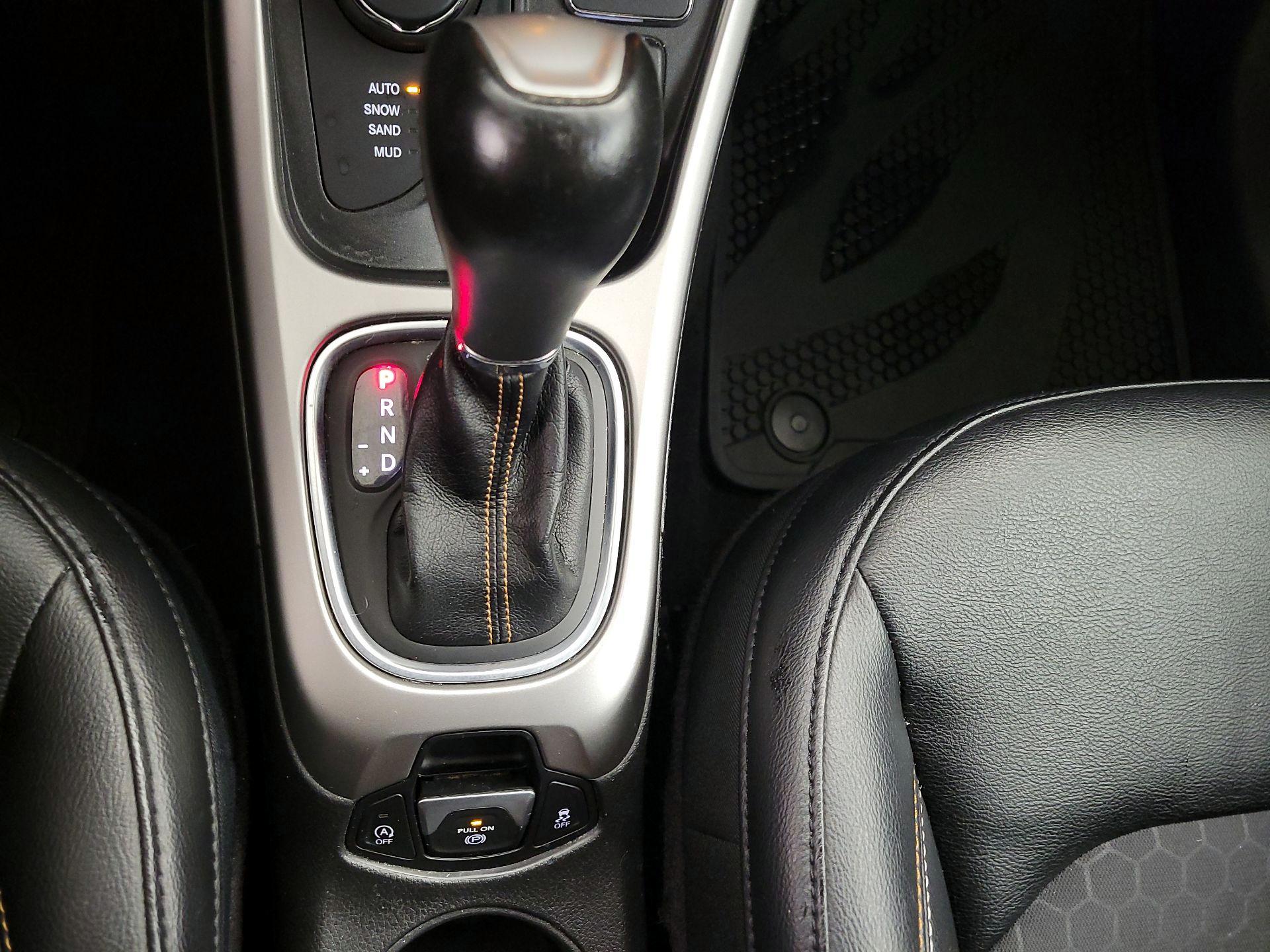 Thumbnail: 2017 Jeep Compass - 18