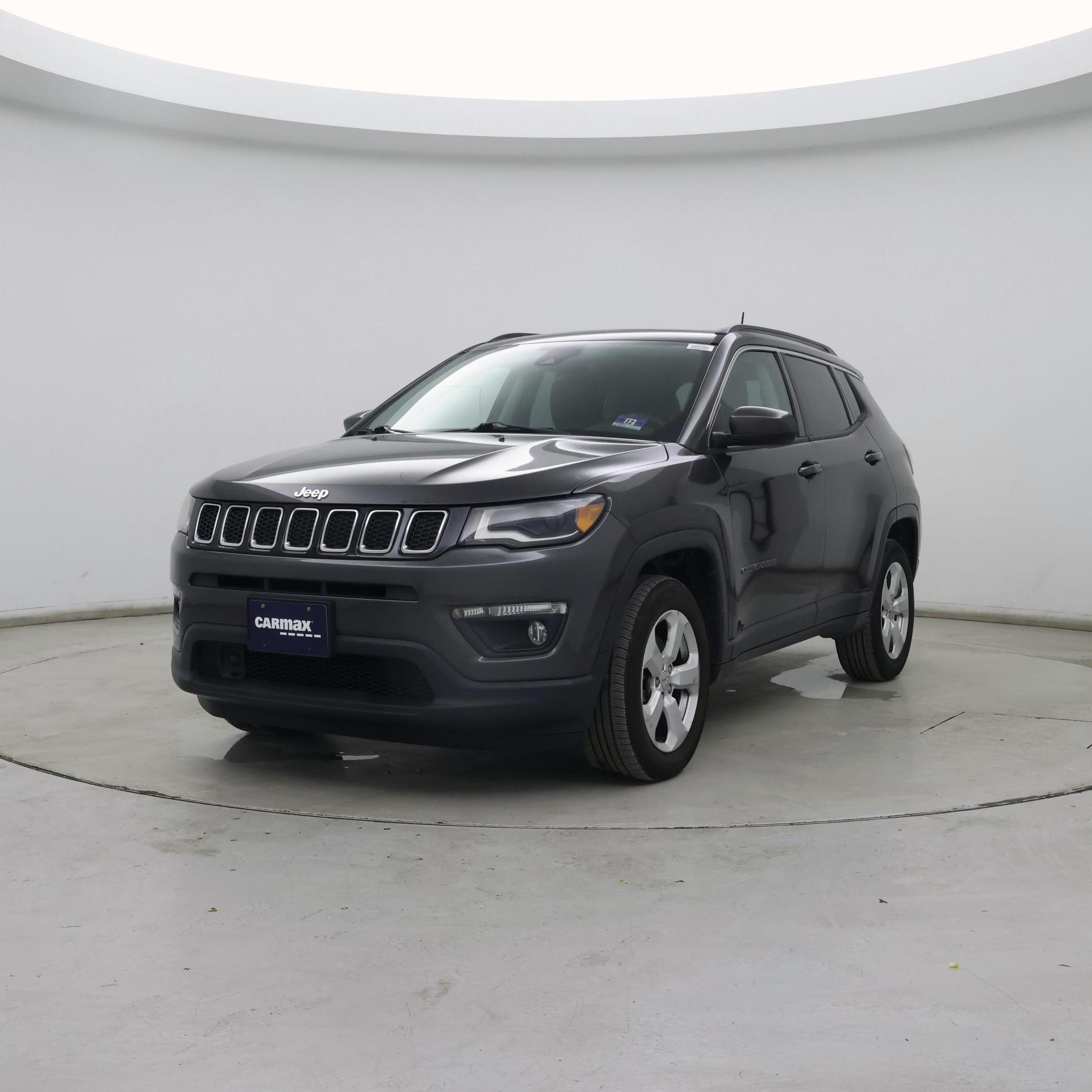 Thumbnail: 2017 Jeep Compass - 4