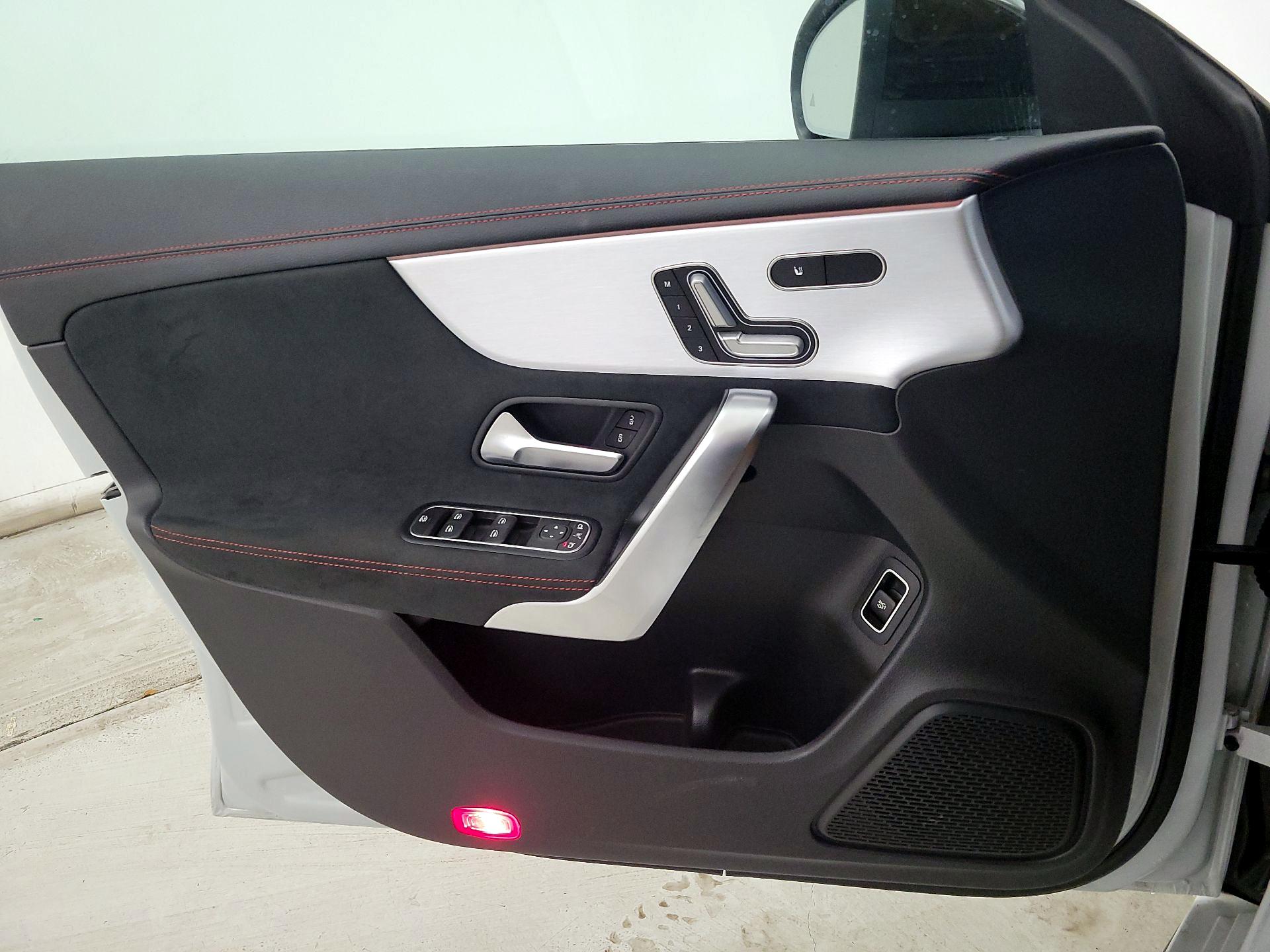 Thumbnail: 2022 Mercedes-Benz CLA - 12