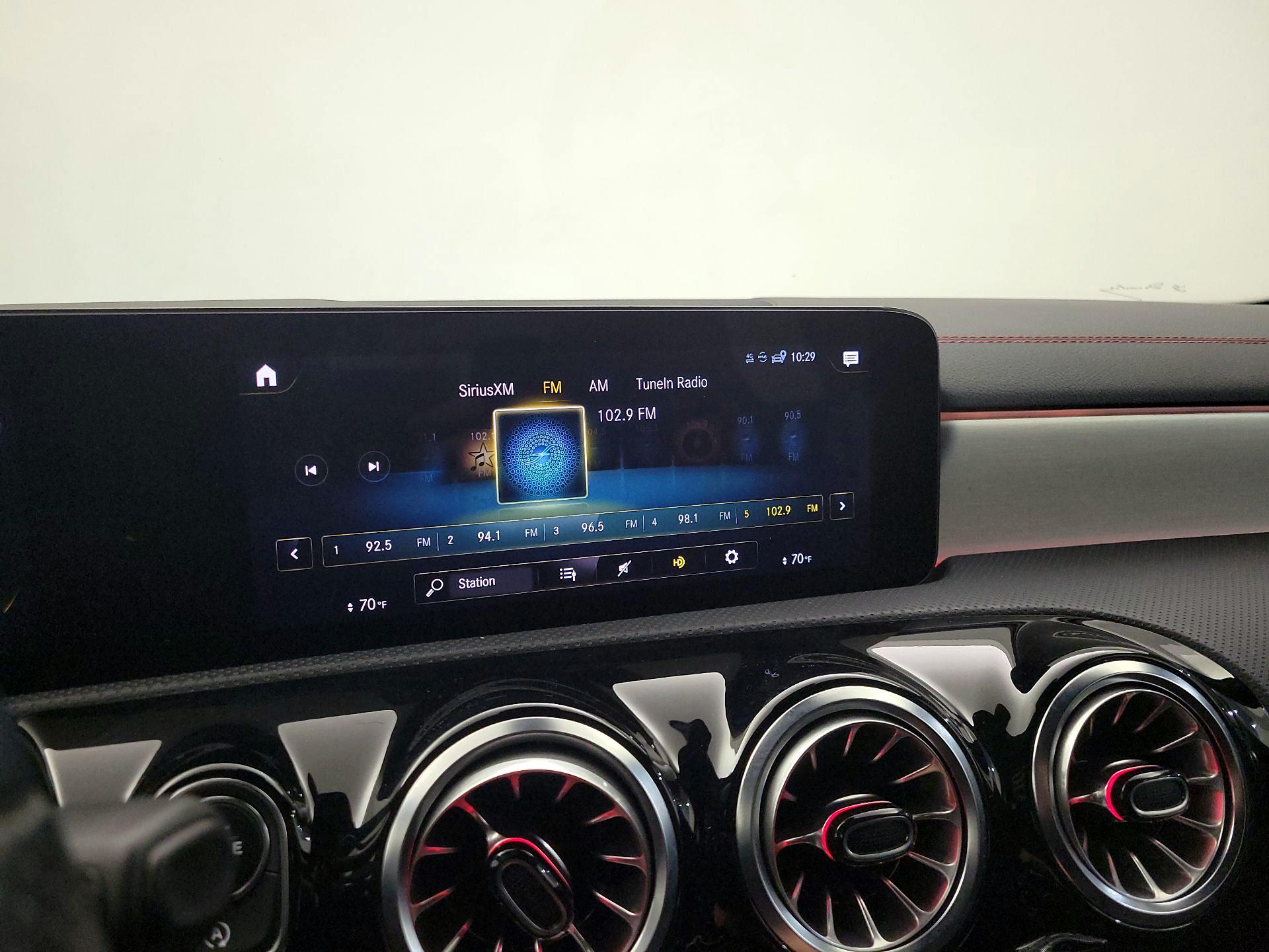 Thumbnail: 2022 Mercedes-Benz CLA - 15