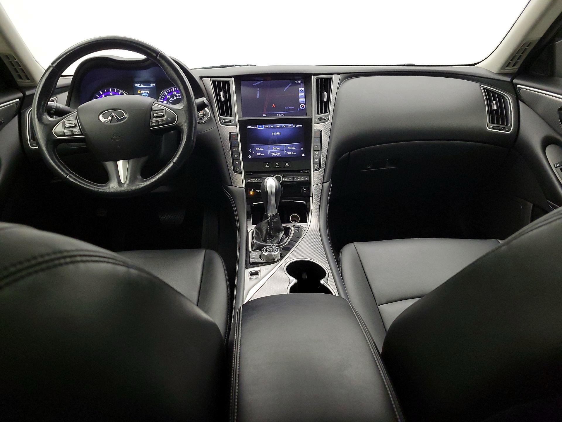 Thumbnail: 2016 INFINITI Q50 - 9