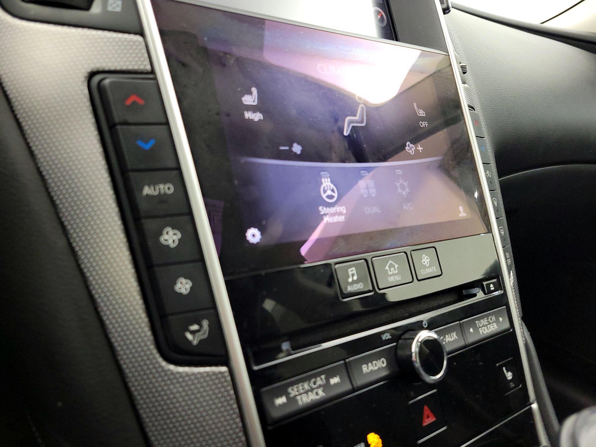 Thumbnail: 2016 INFINITI Q50 - 17