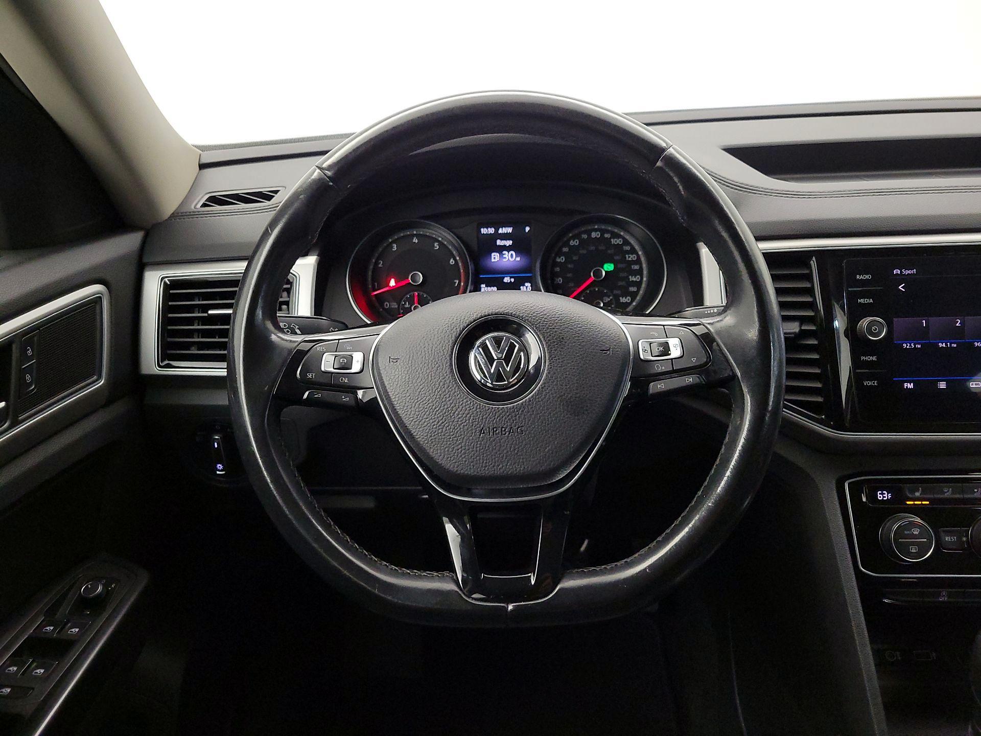 Thumbnail: 2018 Volkswagen Atlas - 10