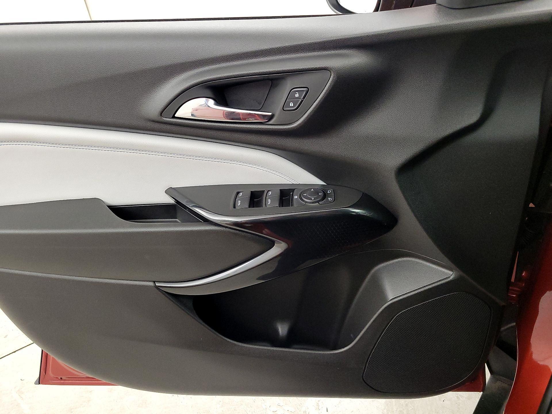 Thumbnail: 2024 Chevrolet Trax - 12