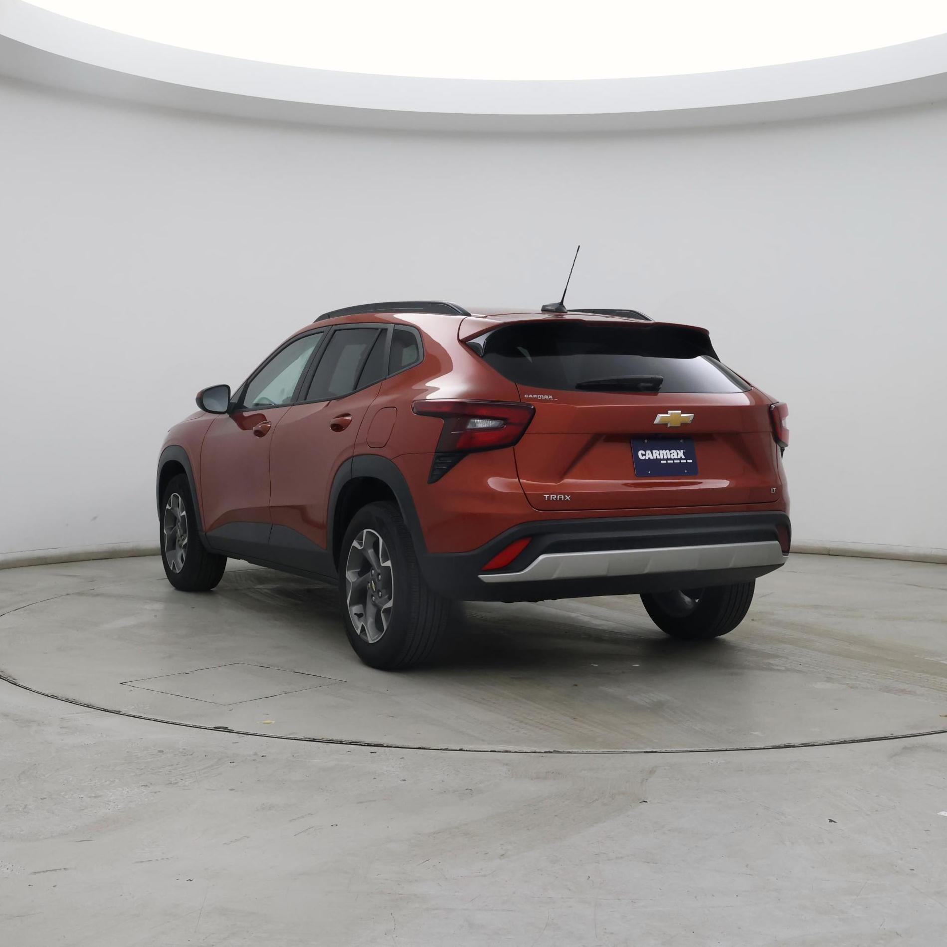 Thumbnail: 2024 Chevrolet Trax - 2