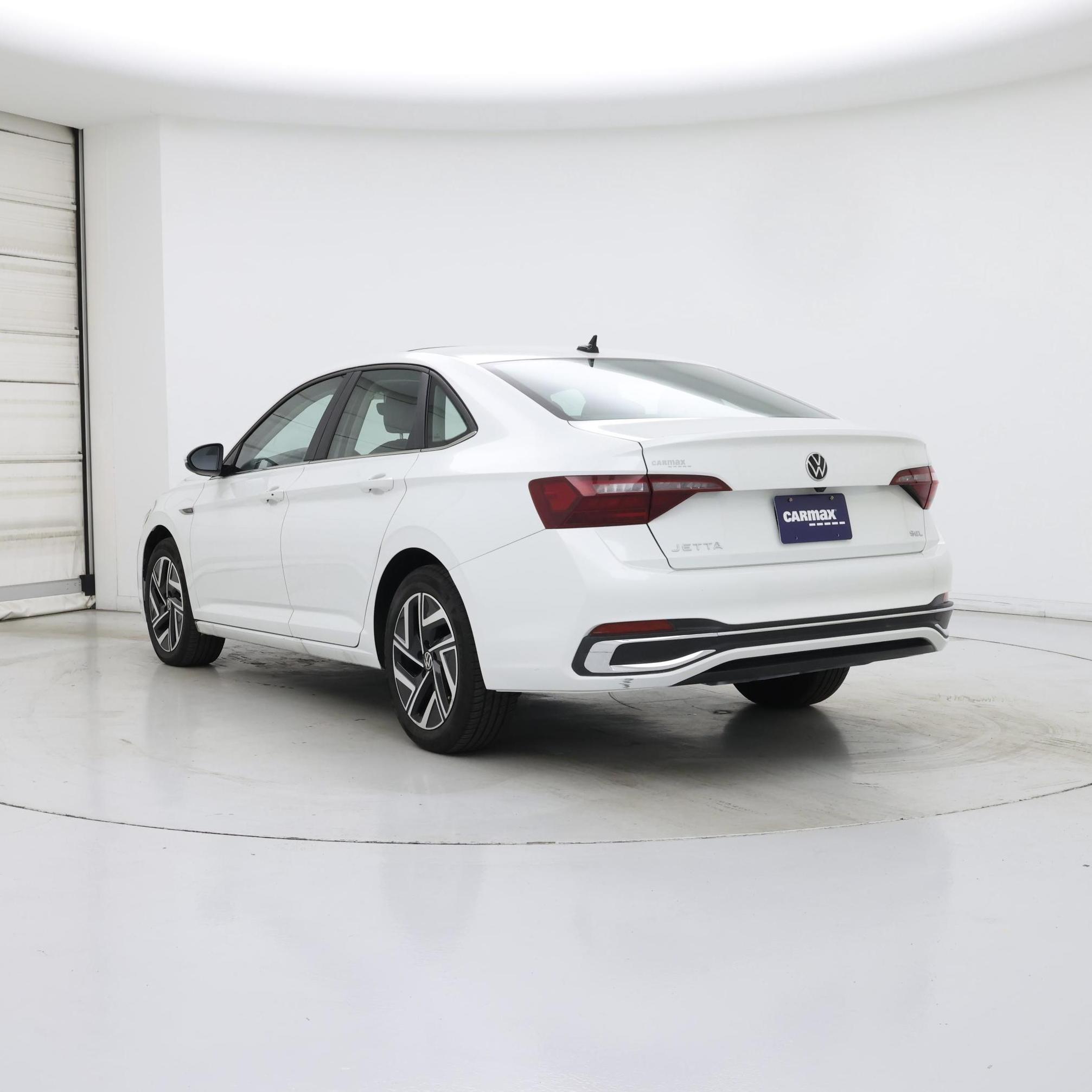 Thumbnail: 2023 Volkswagen Jetta - 2