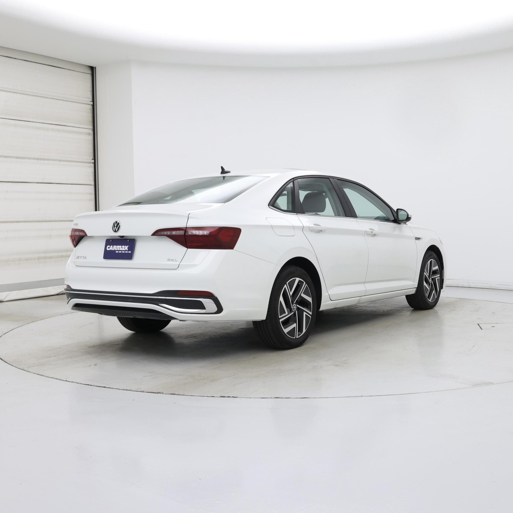 Thumbnail: 2023 Volkswagen Jetta - 8