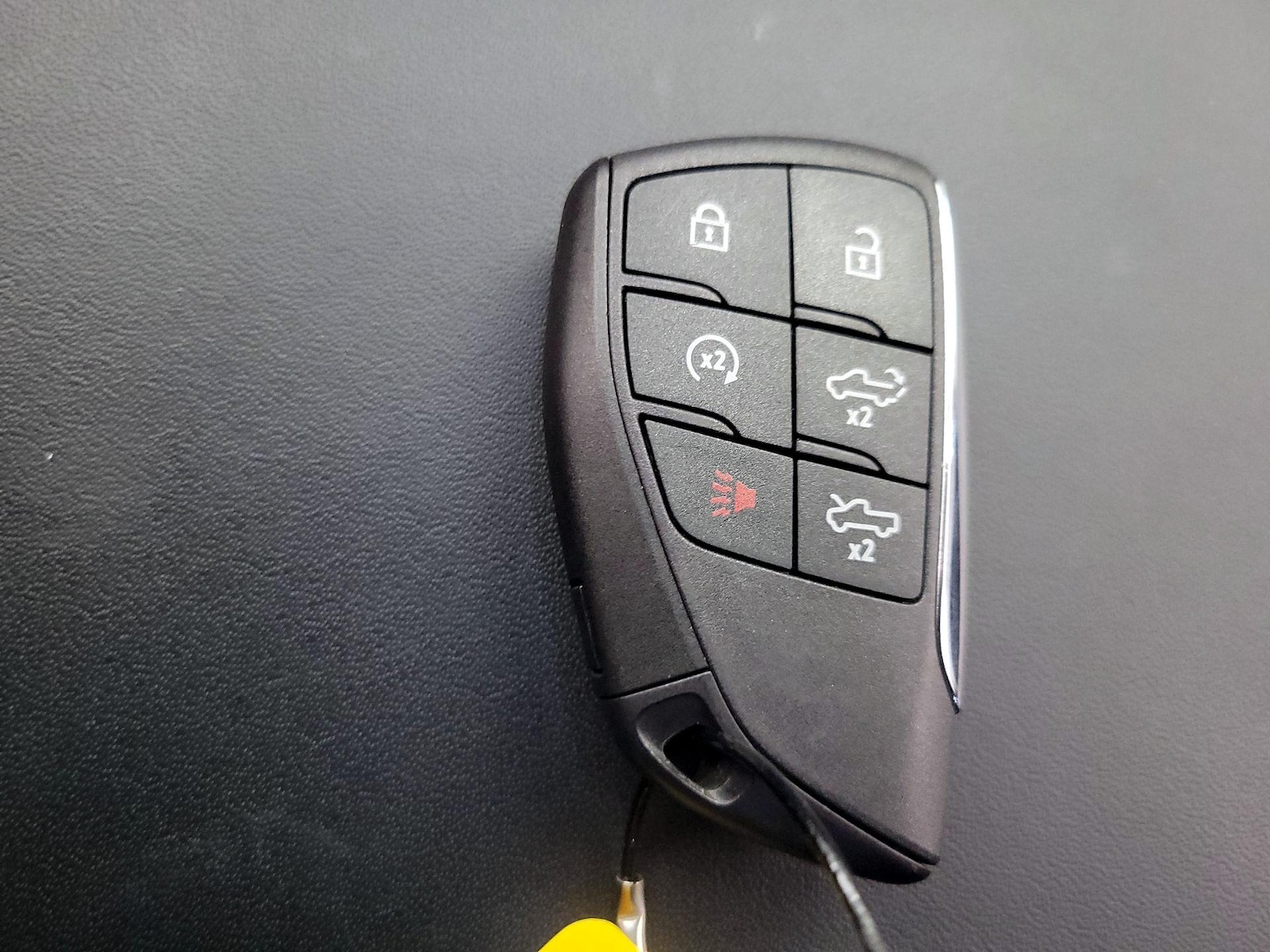 2026 GMC Sierra EV Elevation - Photo 25