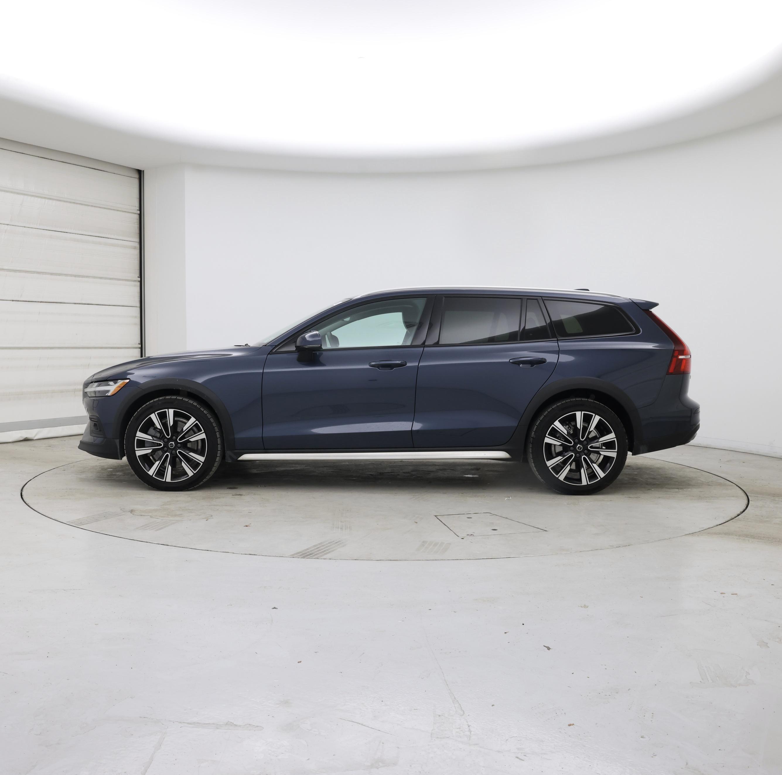 Thumbnail: 2024 Volvo S60 - 3