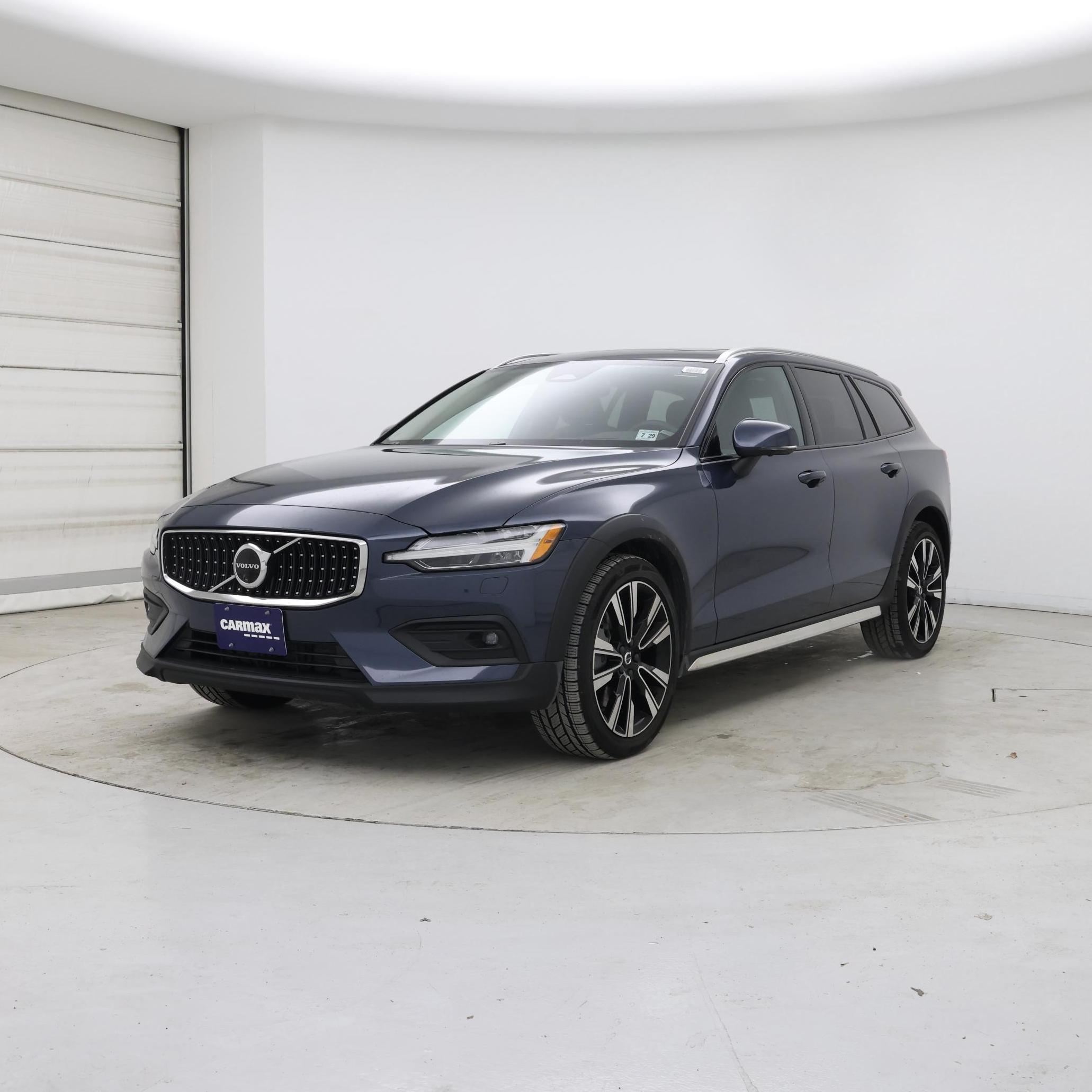 Thumbnail: 2024 Volvo S60 - 4