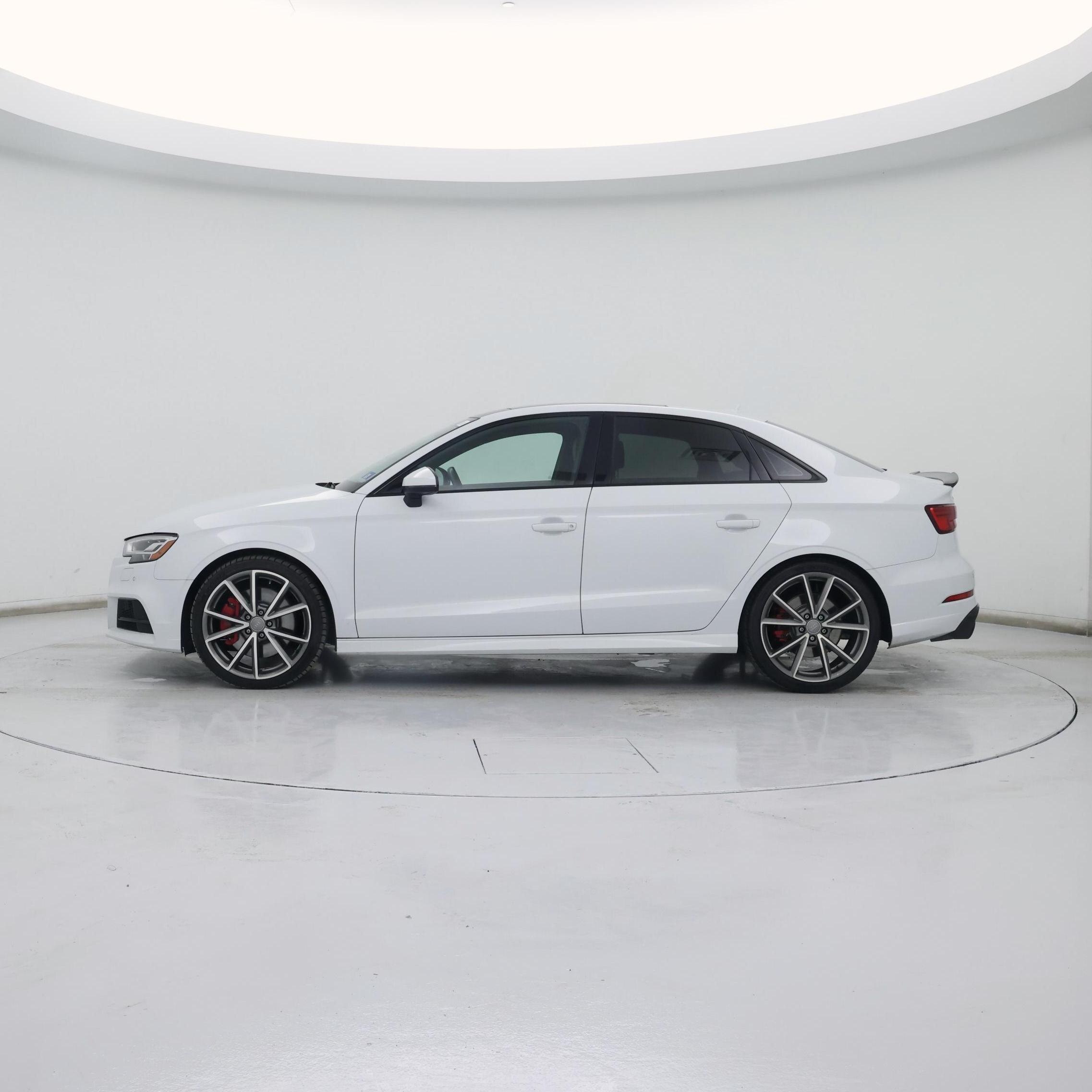 Thumbnail: 2018 Audi S3 - 3