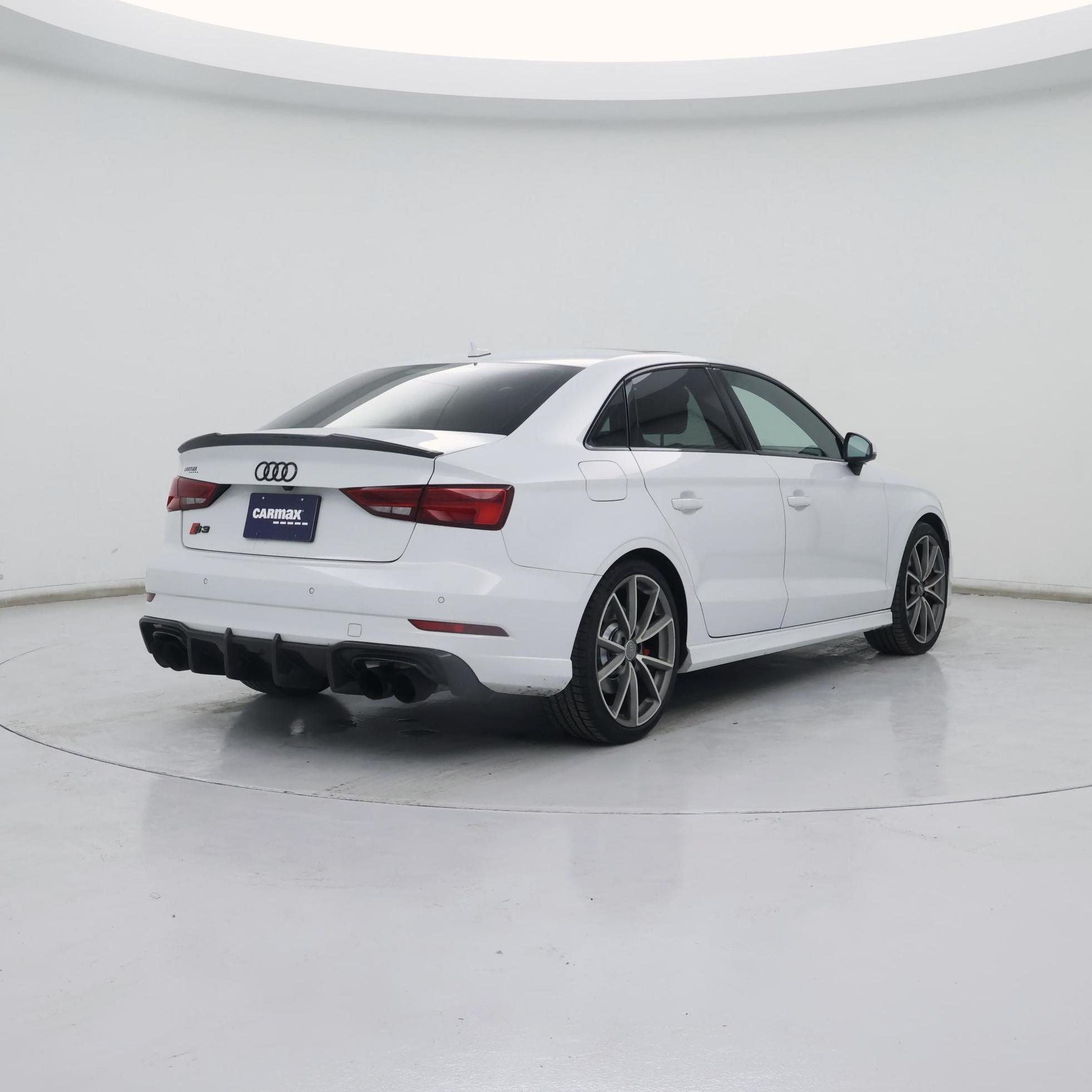 Thumbnail: 2018 Audi S3 - 8